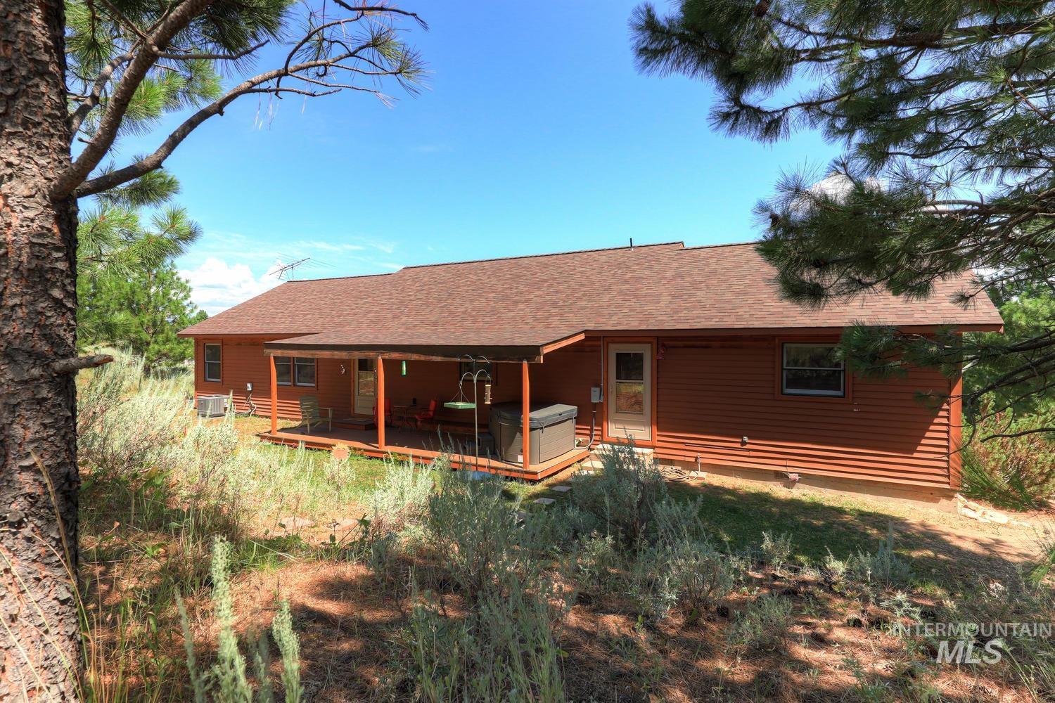 211 Evergreen Dr., Boise, Idaho 83716, 3 Bedrooms, 3 Bathrooms, Residential For Sale, Price $499,000, 98986373