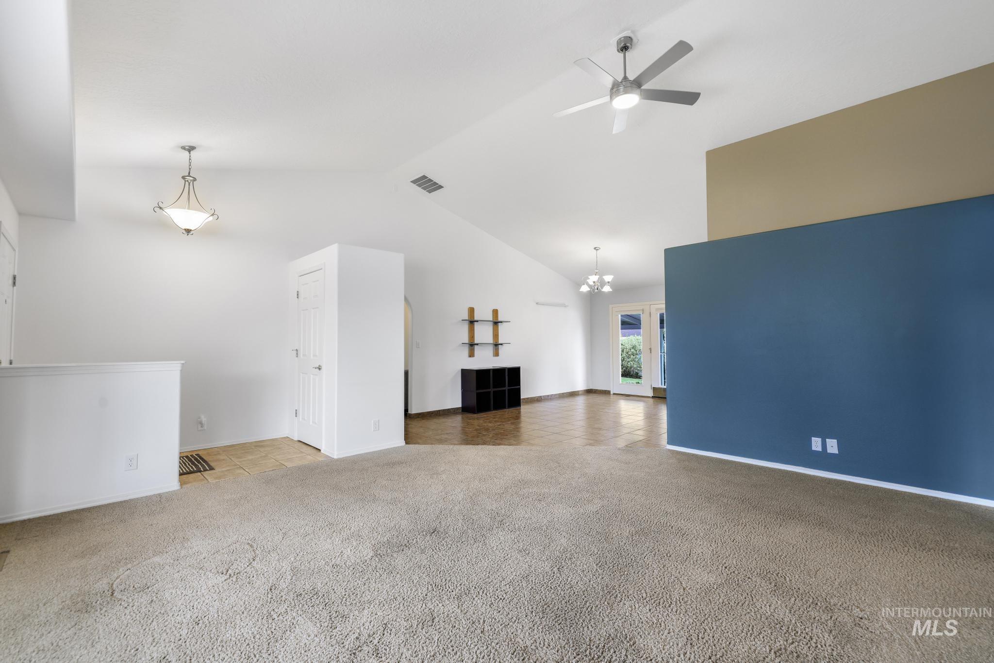 1433 Julie Ln., Twin Falls, Idaho 83301, 3 Bedrooms, 2 Bathrooms, Residential For Sale, Price $369,900, 98986374