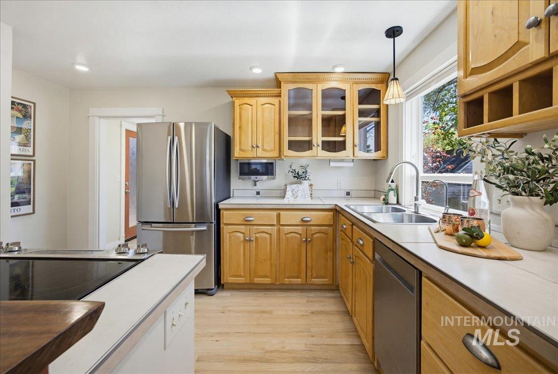 405 W Ada St, Boise, Idaho 83702, 3 Bedrooms, 2 Bathrooms, Residential For Sale, Price $924,000, 98986375