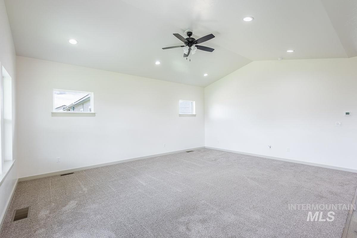 1075 W 10Th Street, Weiser, Idaho 83672, 3 Bedrooms, 2 Bathrooms, Residential For Sale, Price $379,900, 98986376