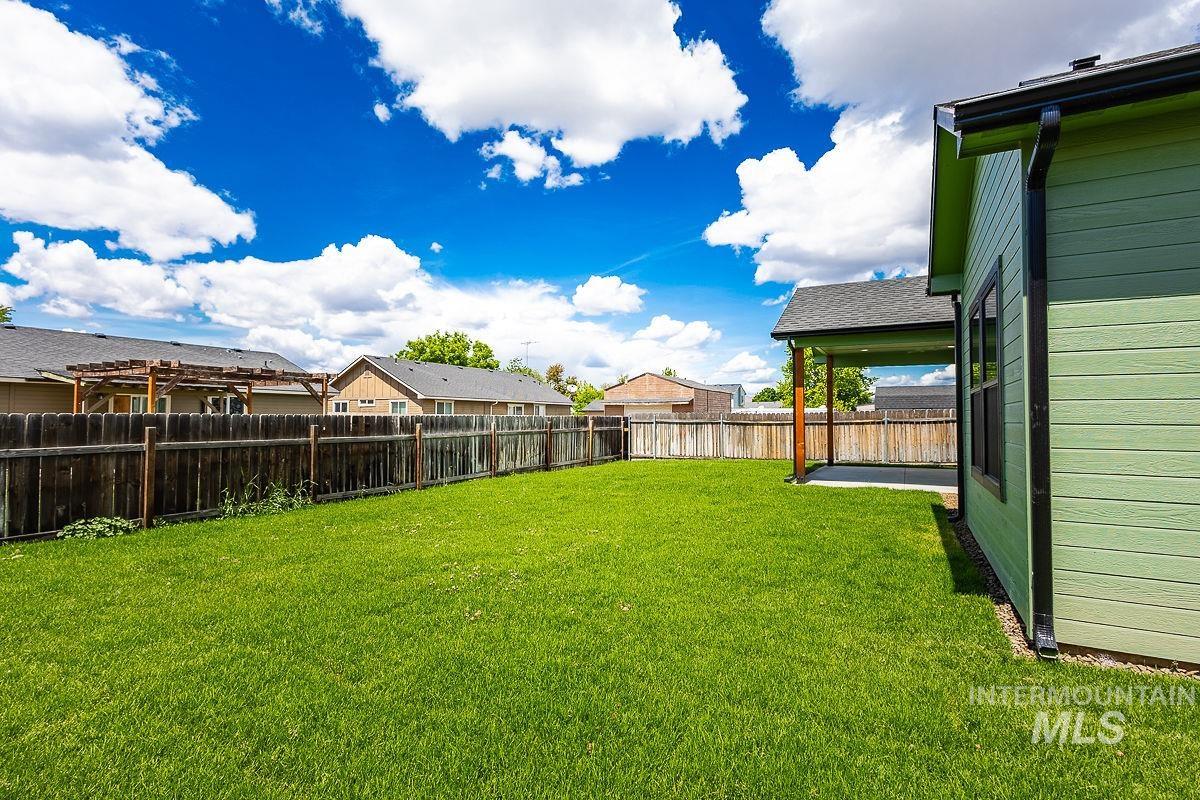 1075 W 10Th Street, Weiser, Idaho 83672, 3 Bedrooms, 2 Bathrooms, Residential For Sale, Price $379,900, 98986376
