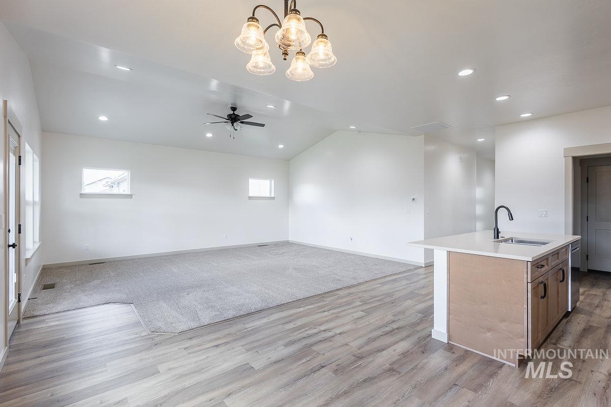 1075 W 10Th Street, Weiser, Idaho 83672, 3 Bedrooms, 2 Bathrooms, Residential For Sale, Price $379,900, 98986376