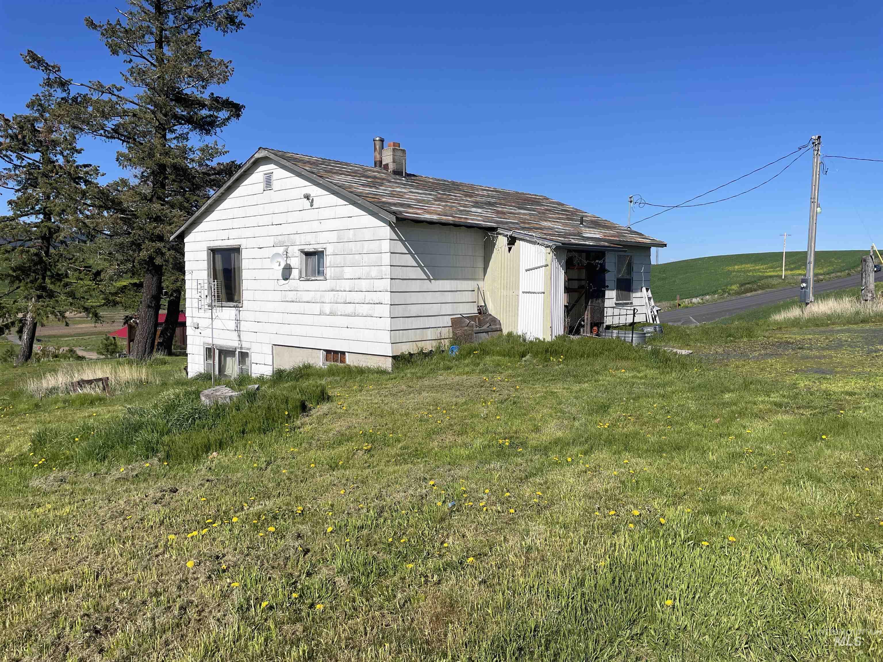 3201 Darby, Moscow, Idaho 83843, 2 Bedrooms, 1 Bathroom, Residential For Sale, Price $550,000,MLS 98986377
