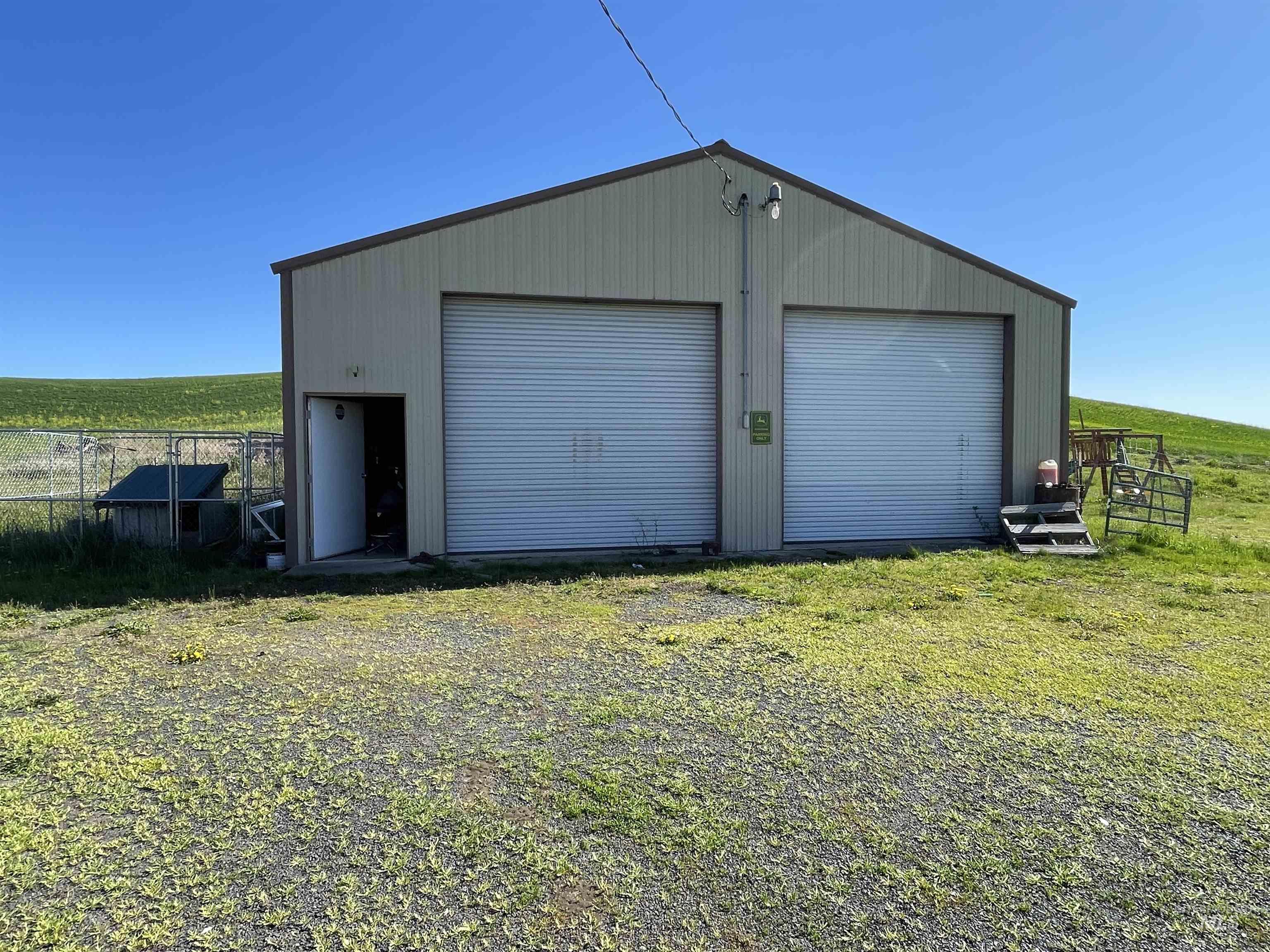 3201 Darby, Moscow, Idaho 83843, 2 Bedrooms, 1 Bathroom, Residential For Sale, Price $550,000,MLS 98986377