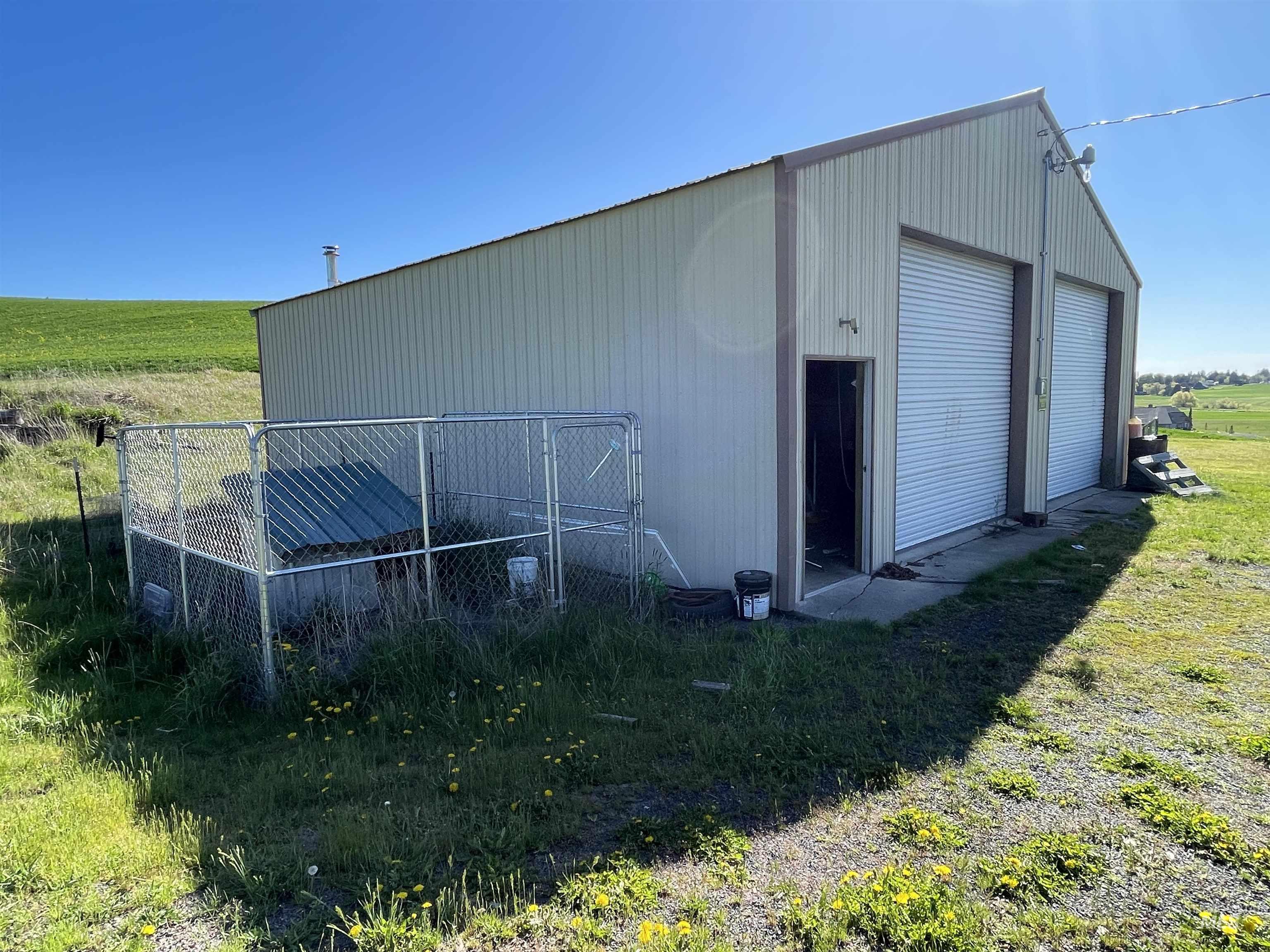 3201 Darby, Moscow, Idaho 83843, 2 Bedrooms, 1 Bathroom, Residential For Sale, Price $550,000,MLS 98986377
