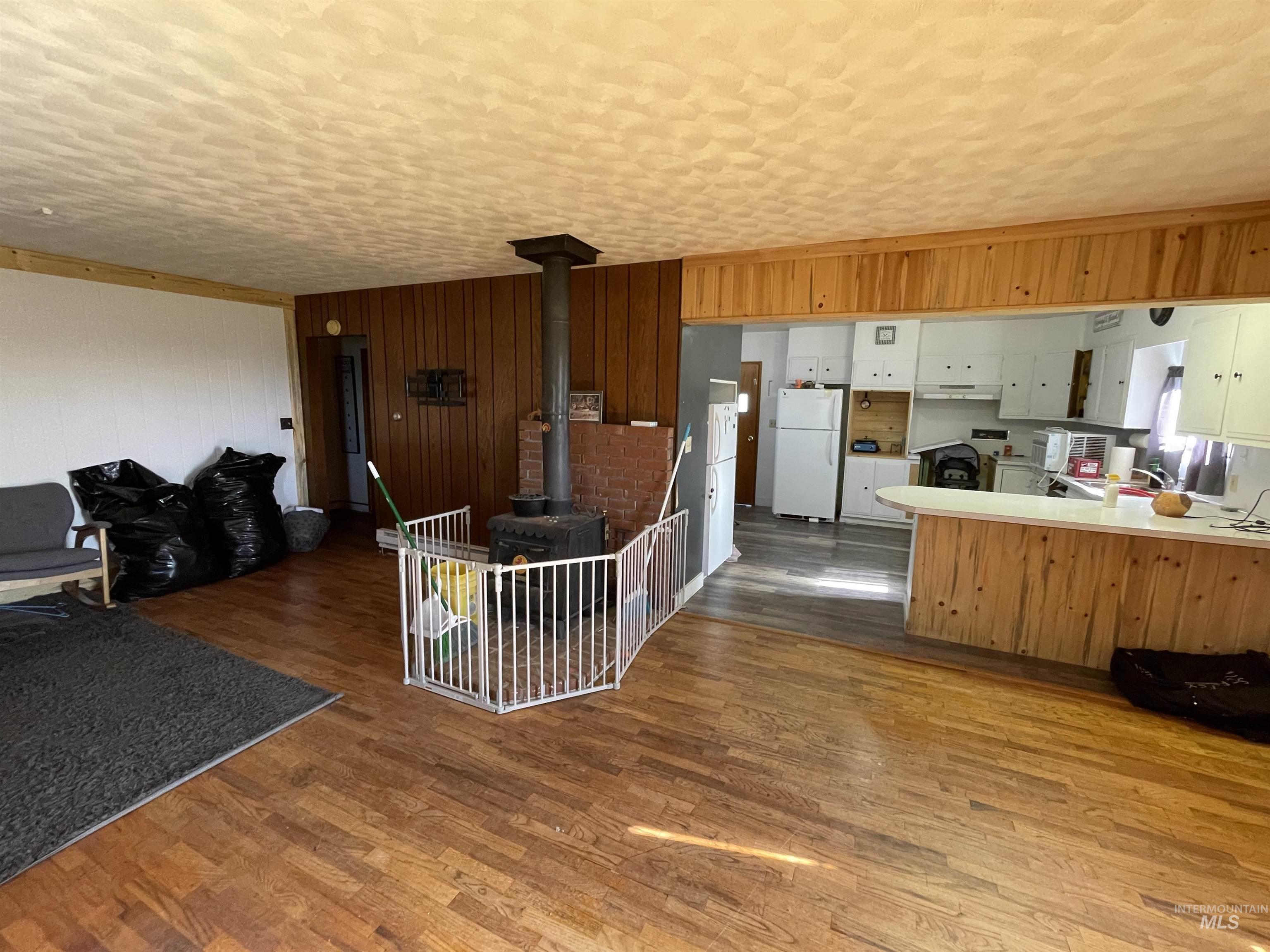 3201 Darby, Moscow, Idaho 83843, 2 Bedrooms, 1 Bathroom, Residential For Sale, Price $550,000,MLS 98986377