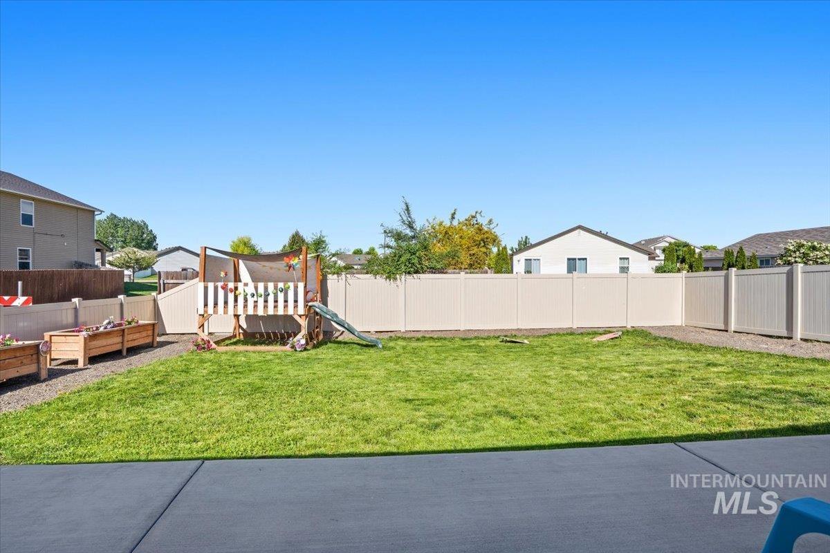 19631 Nanticoke Ave, Caldwell, Idaho 83605, 3 Bedrooms, 2 Bathrooms, Residential For Sale, Price $389,000, 98986380