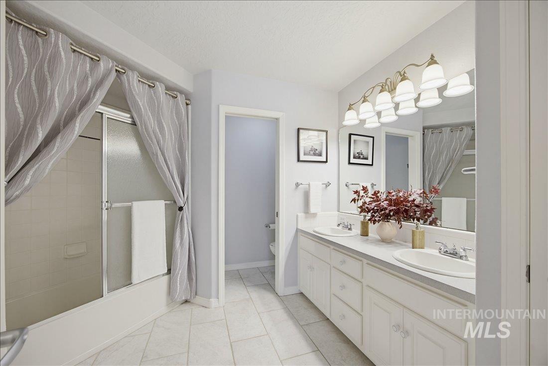 3182 S Canonero Way, Boise, Idaho 83709, 4 Bedrooms, 3.5 Bathrooms, Residential For Sale, Price $999,975, 98986383