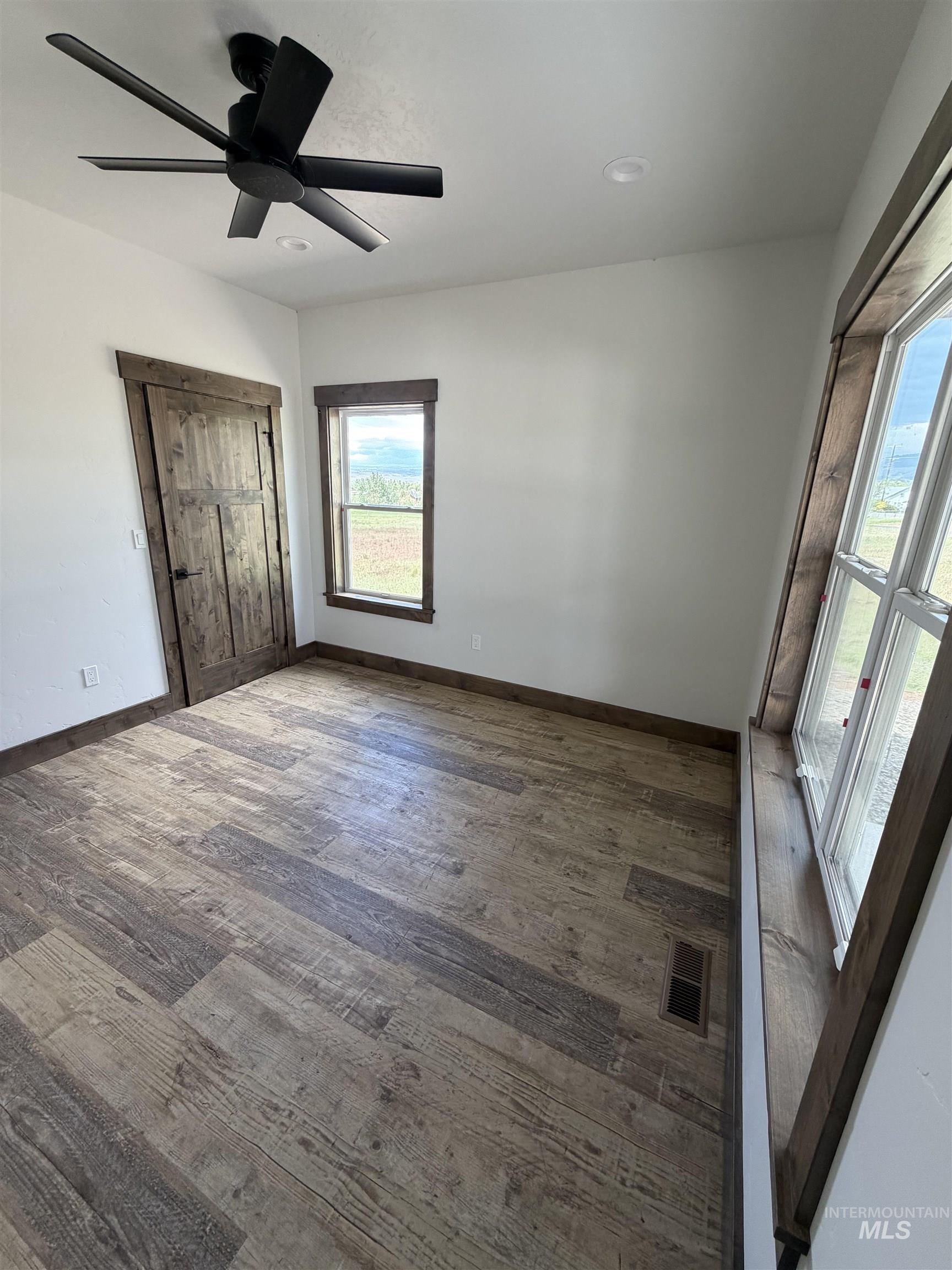 2154 Fairway Dr., Council, Idaho 83612, 3 Bedrooms, 2.5 Bathrooms, Residential For Sale, Price $639,000, 98986384