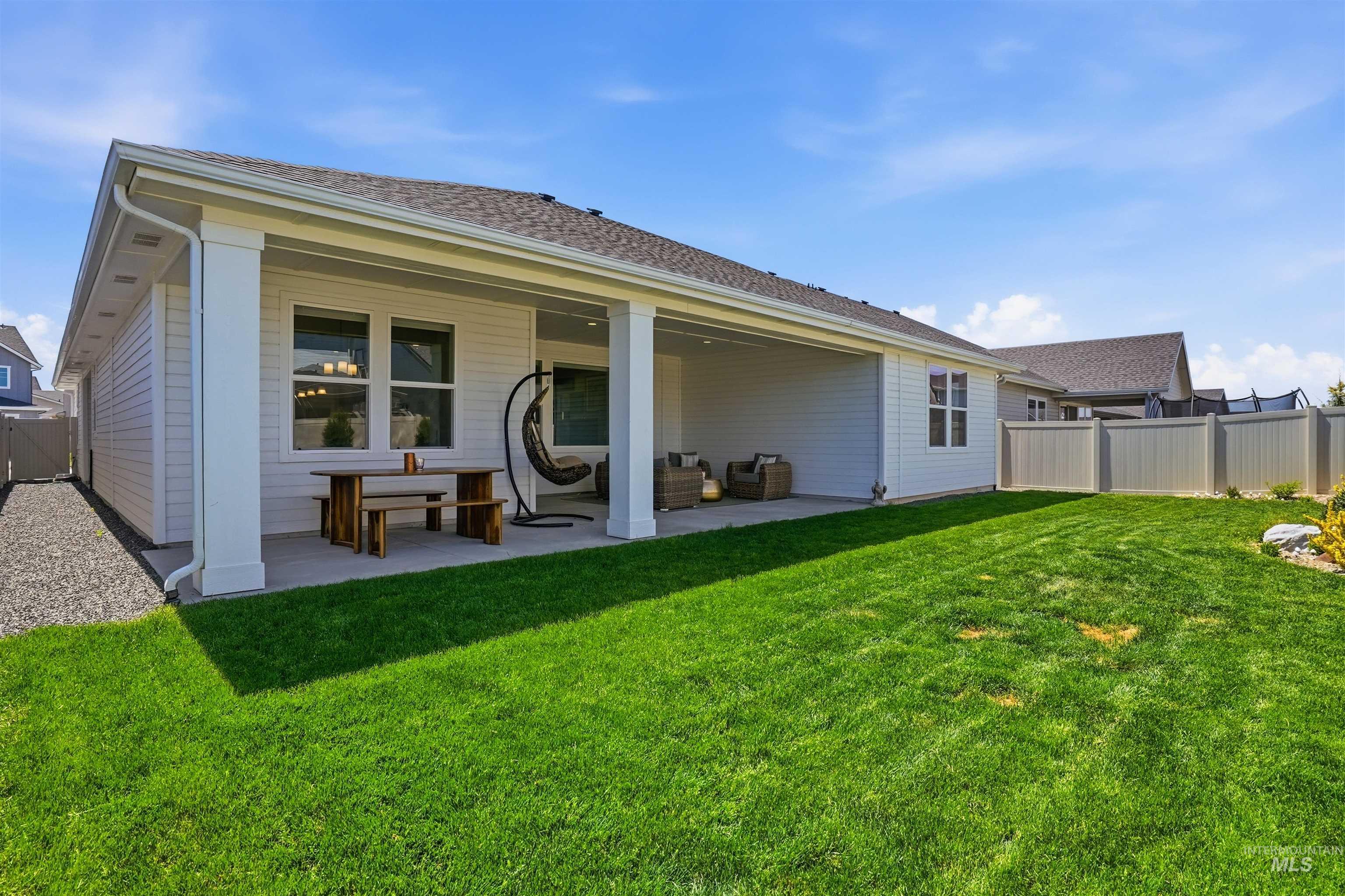 6174 W Parachute Dr, Meridian, Idaho 83646, 3 Bedrooms, 2.5 Bathrooms, Residential For Sale, Price $650,000,MLS 98986385