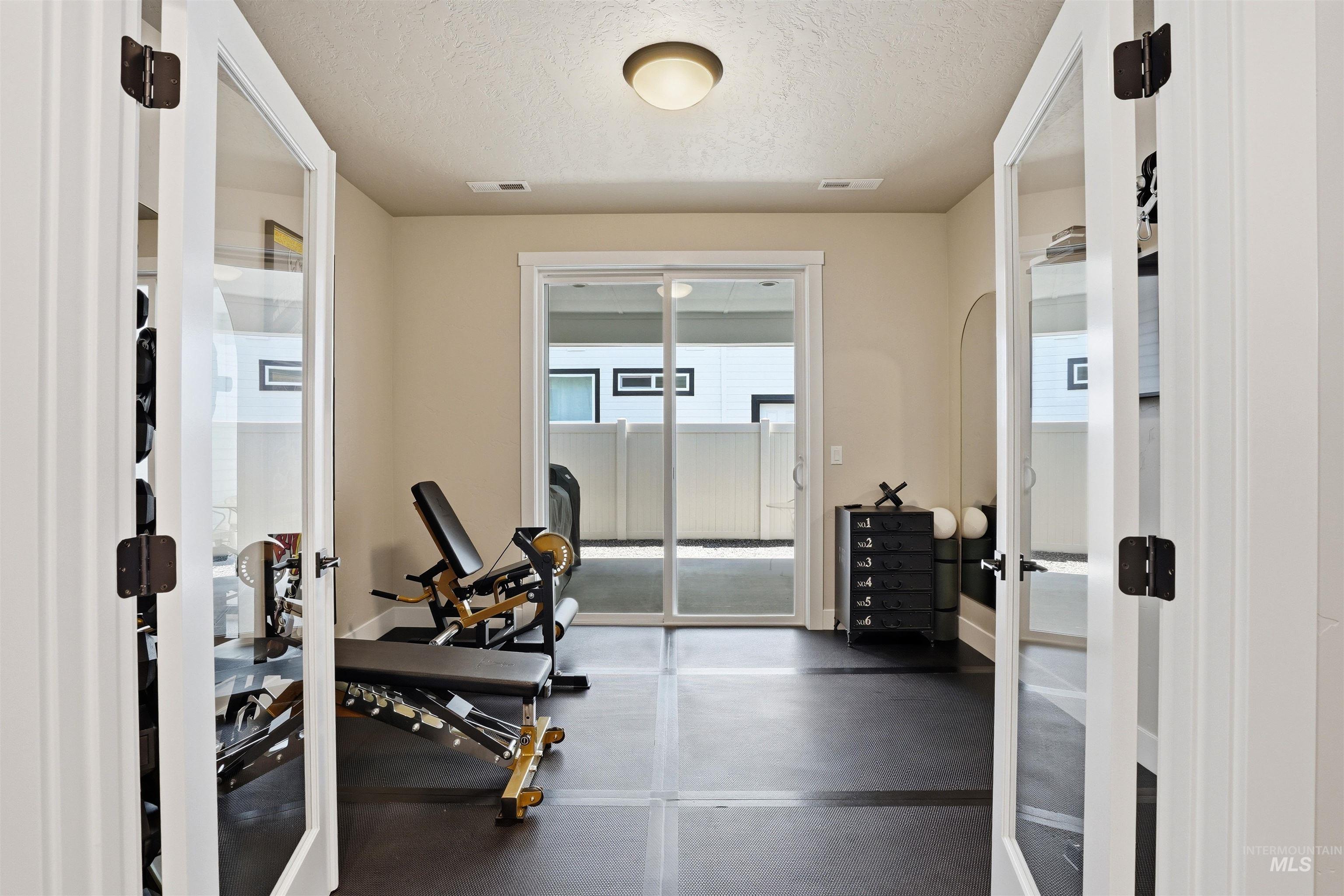 6174 W Parachute Dr, Meridian, Idaho 83646, 3 Bedrooms, 2.5 Bathrooms, Residential For Sale, Price $650,000,MLS 98986385