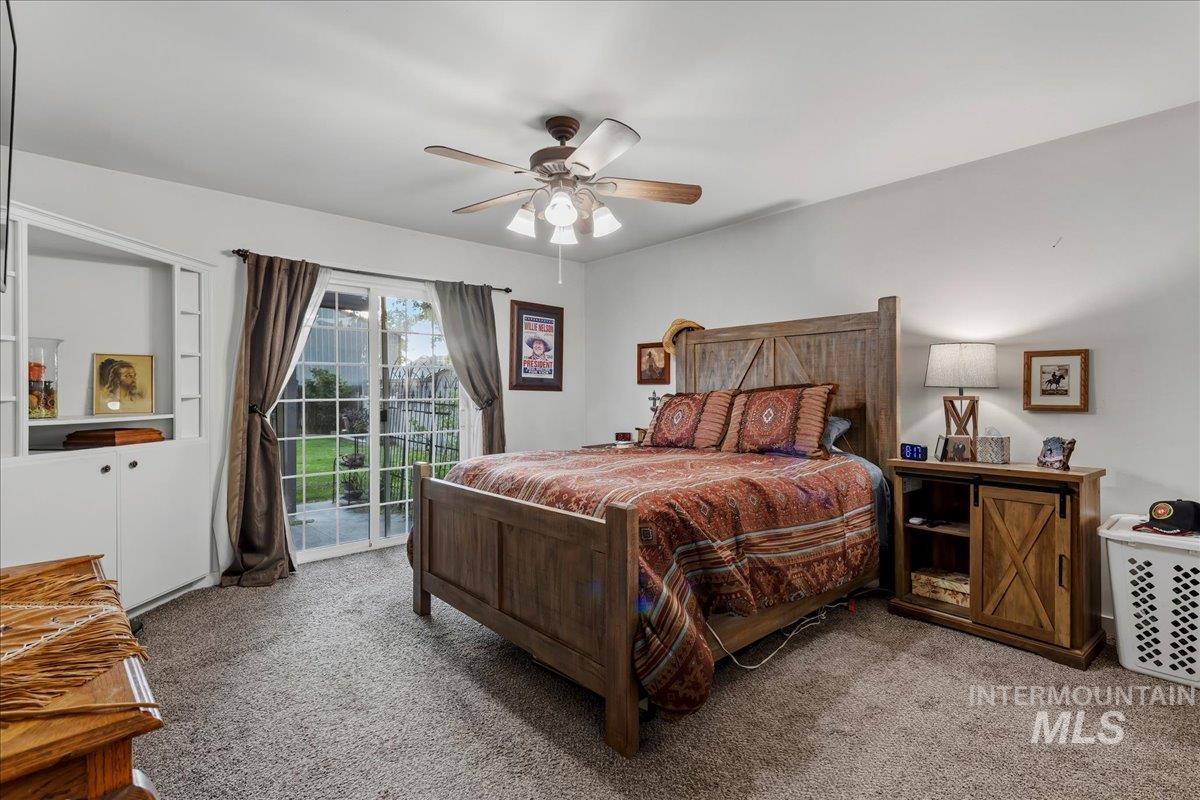 209 Crimson Circle W, Fruitland, Idaho 83619, 4 Bedrooms, 3 Bathrooms, Residential For Sale, Price $479,900, 98986386