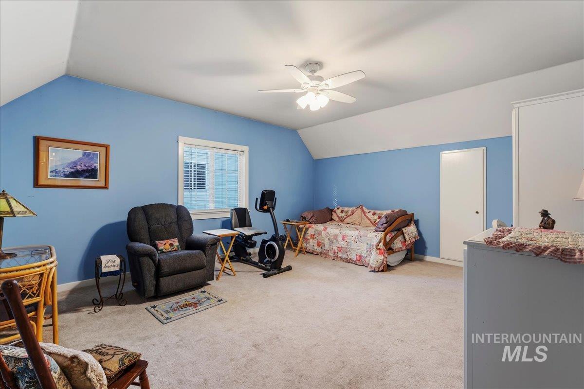 209 Crimson Circle W, Fruitland, Idaho 83619, 4 Bedrooms, 3 Bathrooms, Residential For Sale, Price $479,900, 98986386