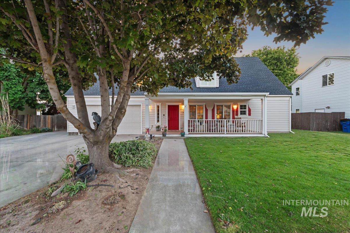 209 Crimson Circle W, Fruitland, Idaho 83619, 4 Bedrooms, 3 Bathrooms, Residential For Sale, Price $479,900, 98986386