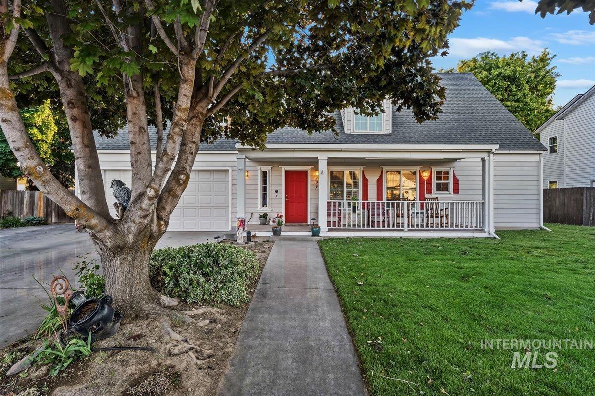 209 Crimson Circle W, Fruitland, Idaho 83619, 4 Bedrooms, 3 Bathrooms, Residential For Sale, Price $479,900, 98986386