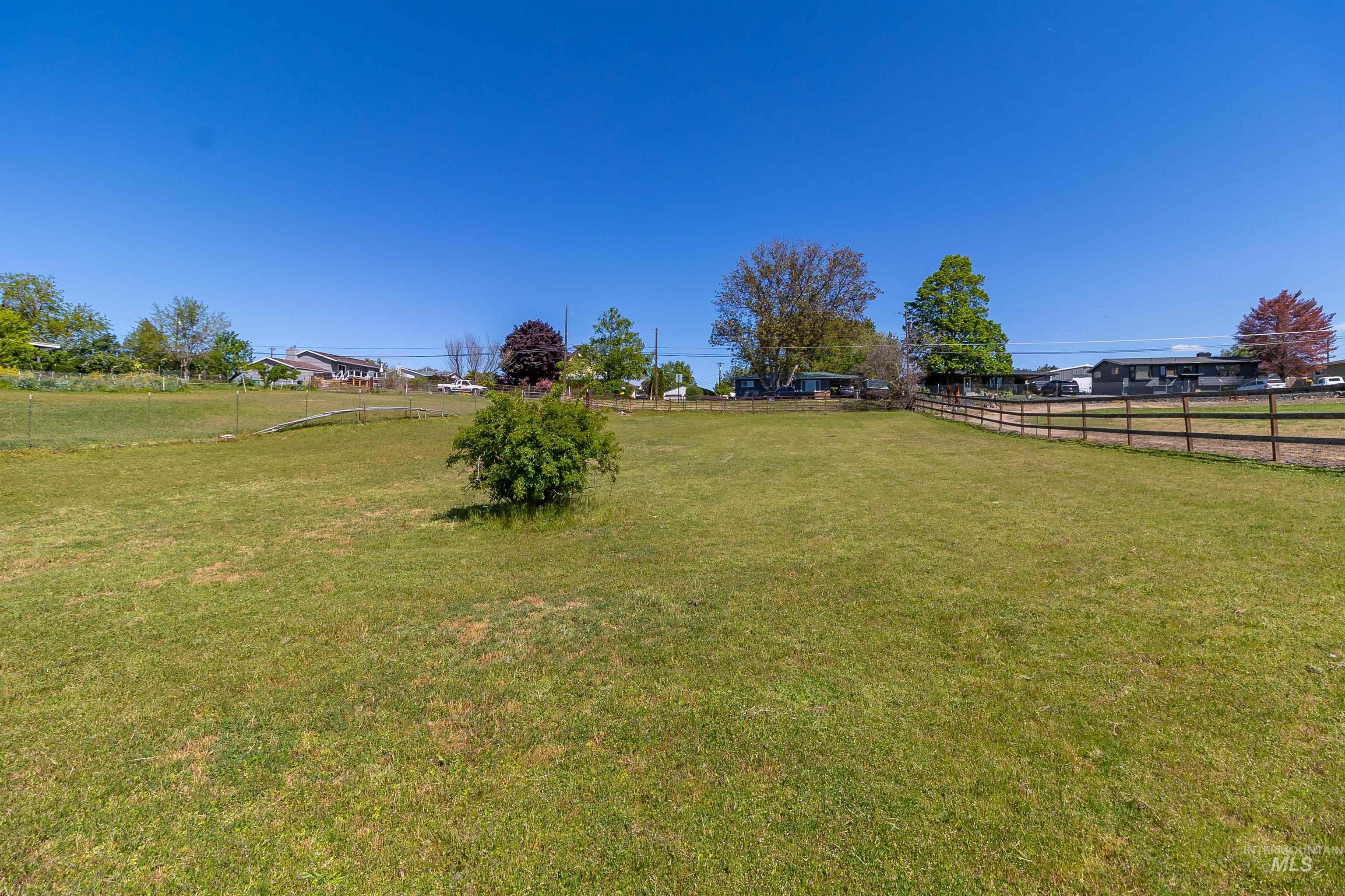 3602 11th Street, Lewiston, Idaho 83501, 3 Bedrooms, 2 Bathrooms, Residential For Sale, Price $629,000,MLS 98986387