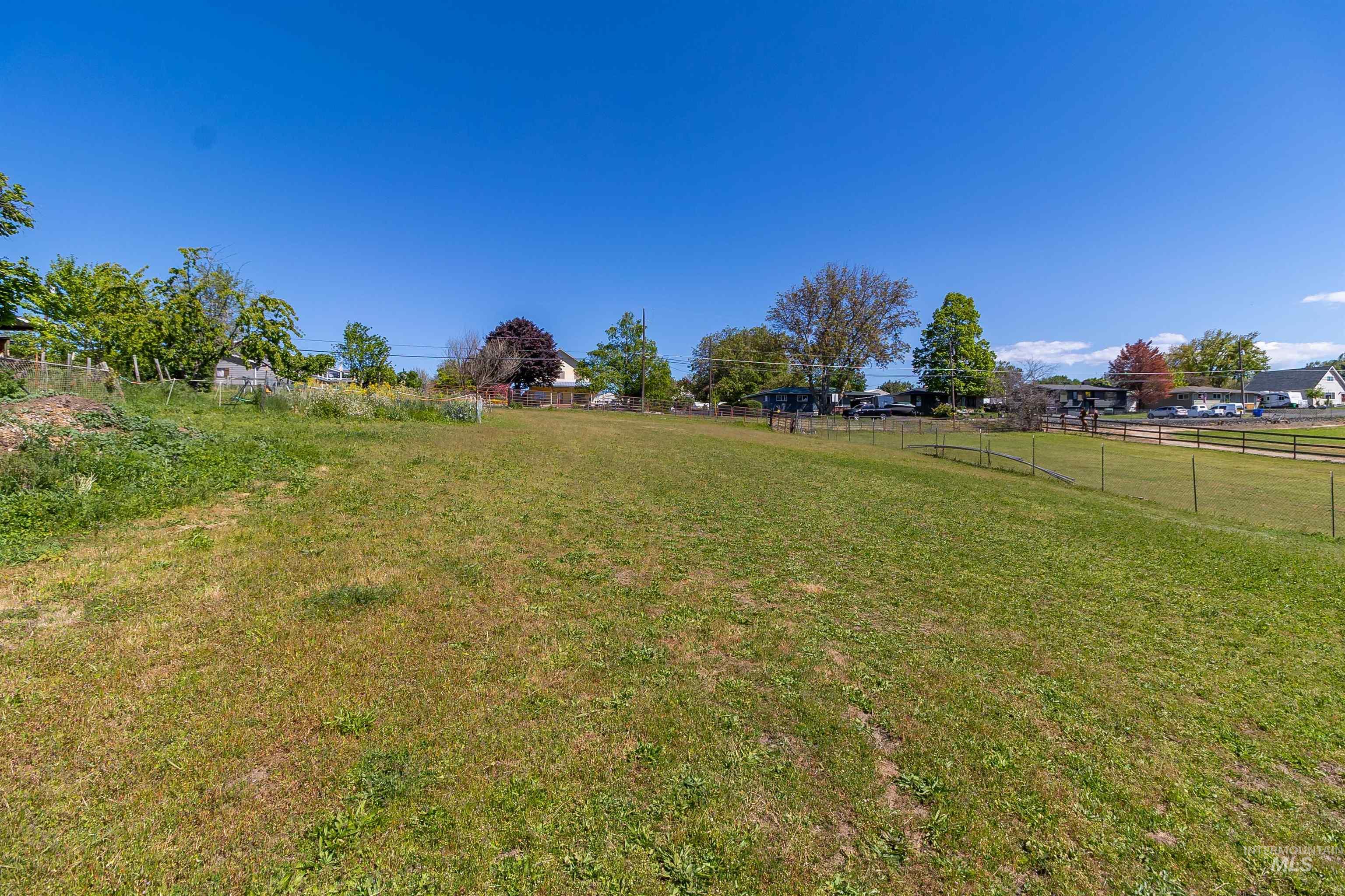 3602 11th Street, Lewiston, Idaho 83501, 3 Bedrooms, 2 Bathrooms, Residential For Sale, Price $629,000,MLS 98986387