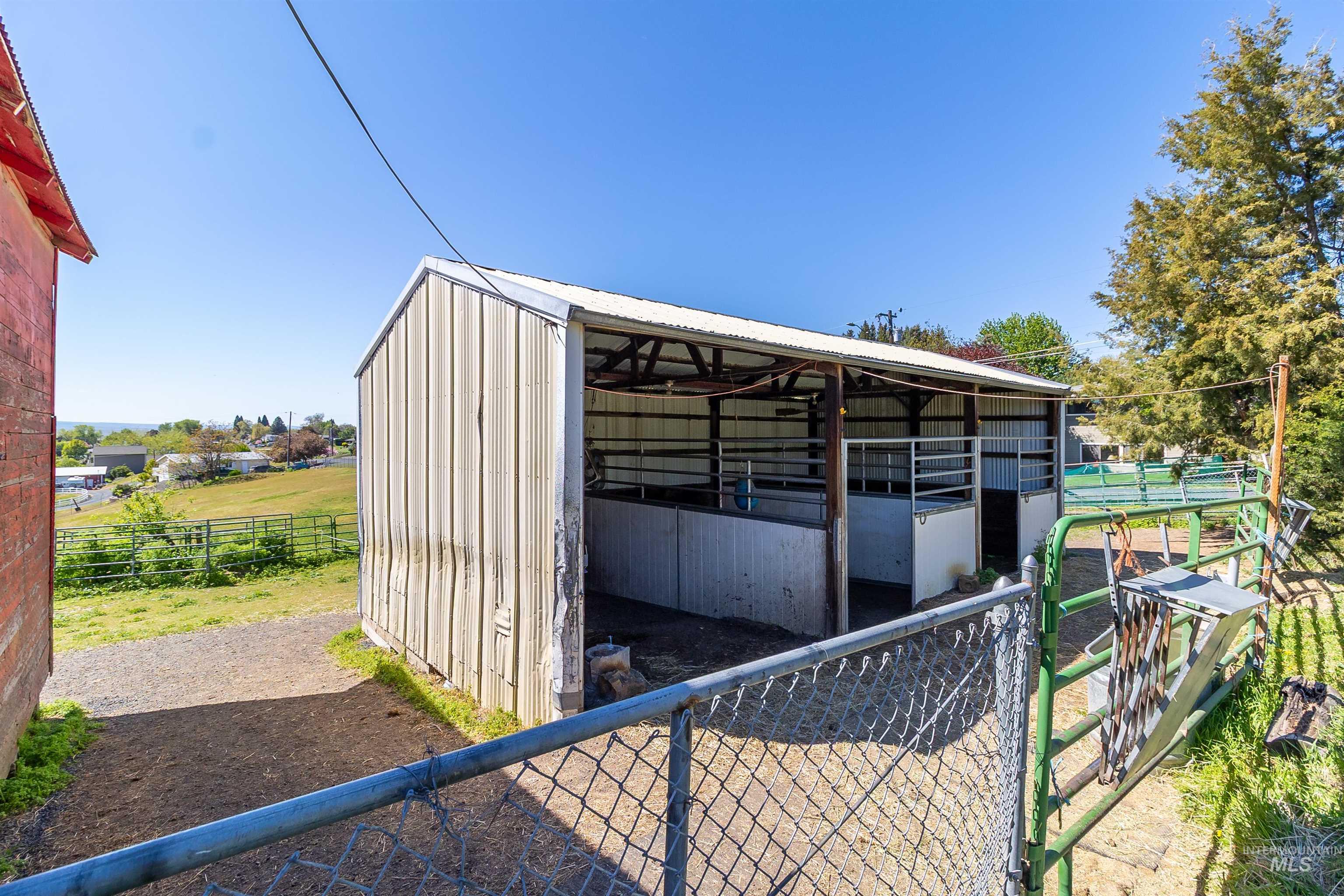 3602 11th Street, Lewiston, Idaho 83501, 3 Bedrooms, 2 Bathrooms, Residential For Sale, Price $629,000, 98986387