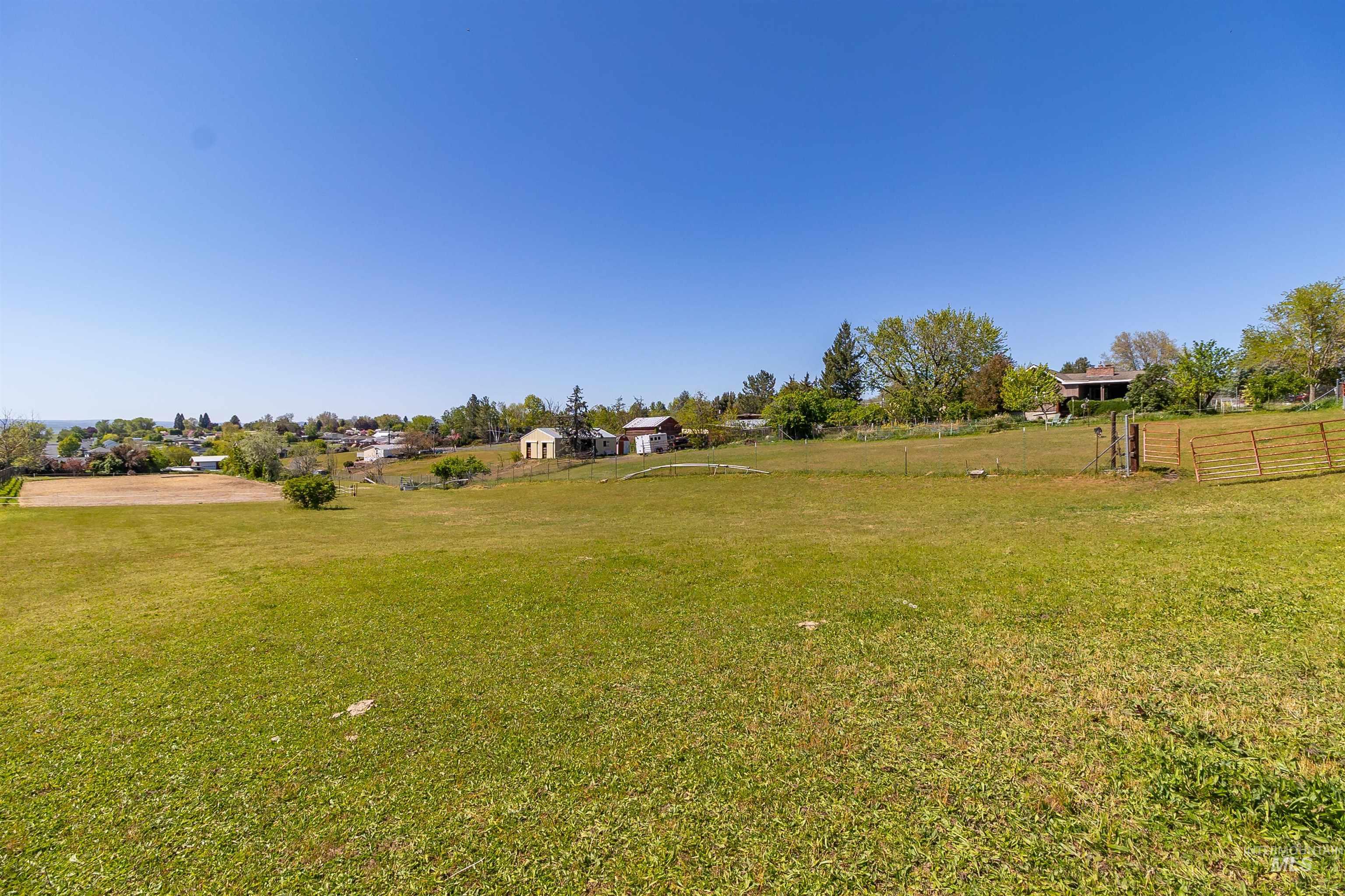 3602 11th Street, Lewiston, Idaho 83501, 3 Bedrooms, 2 Bathrooms, Residential For Sale, Price $629,000, 98986387