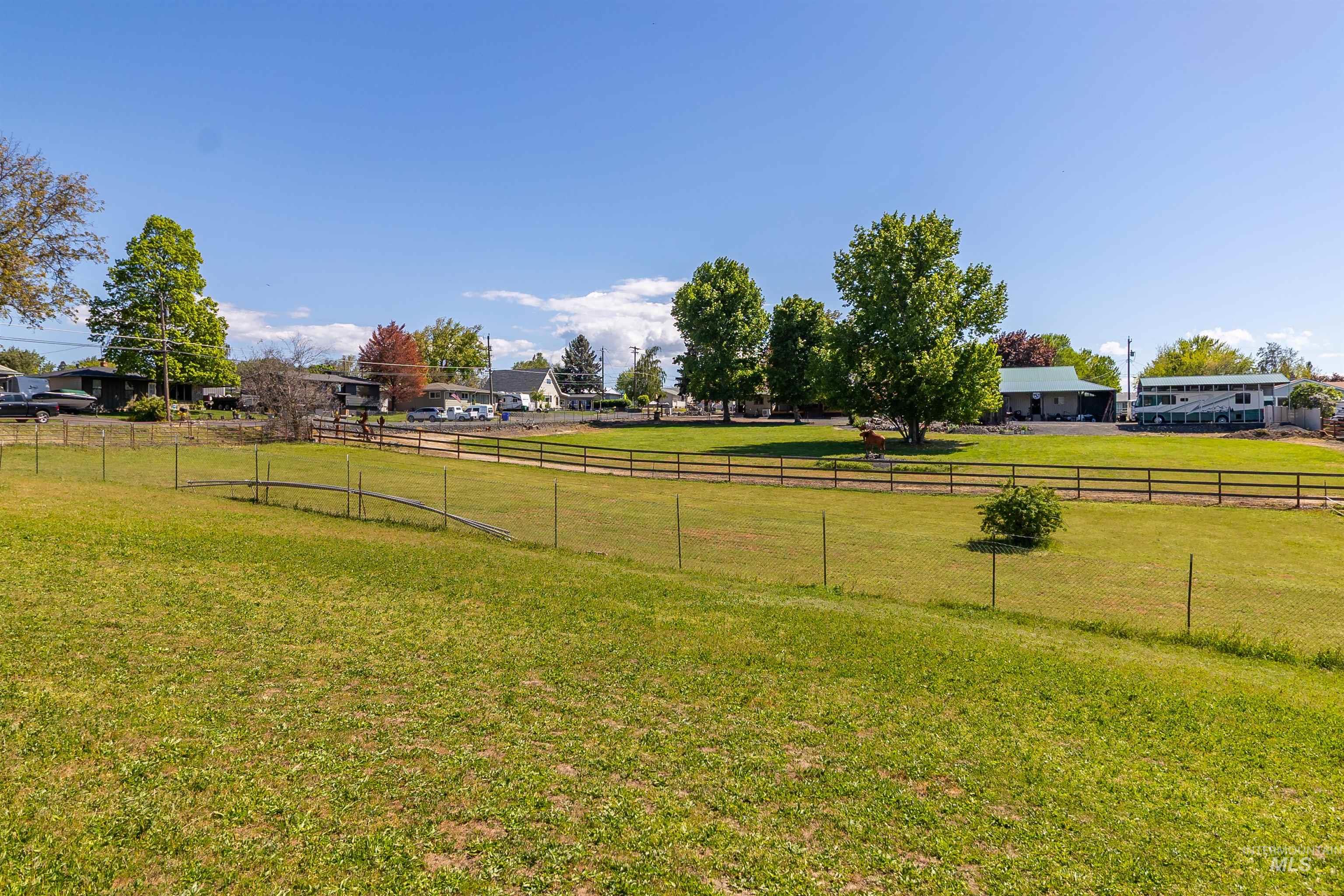 3602 11th Street, Lewiston, Idaho 83501, 3 Bedrooms, 2 Bathrooms, Residential For Sale, Price $629,000,MLS 98986387
