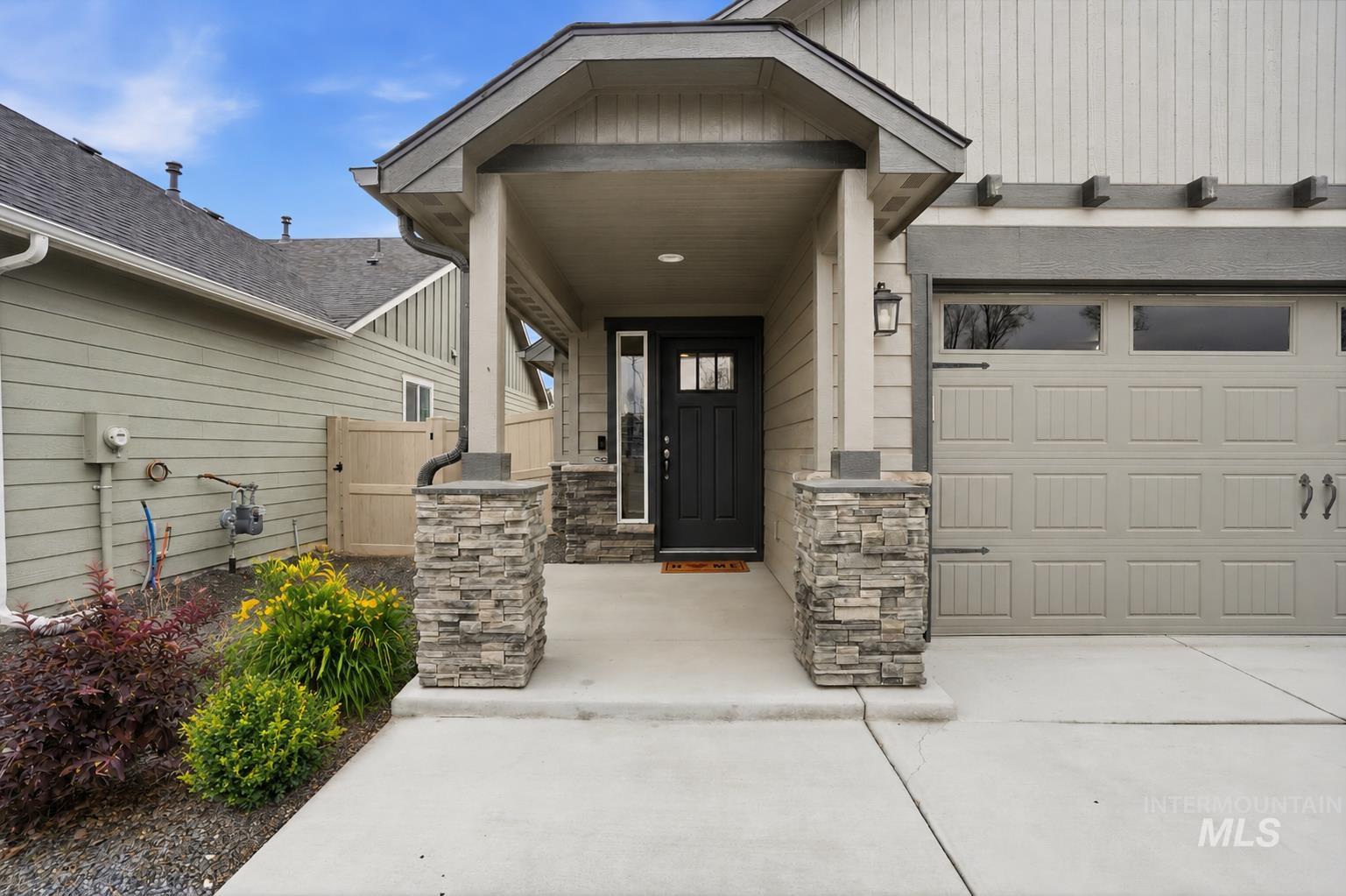 3337 NW 13th Ave, Meridian, Idaho 83646, 2 Bedrooms, 2 Bathrooms, Residential For Sale, Price $399,999, 98986389