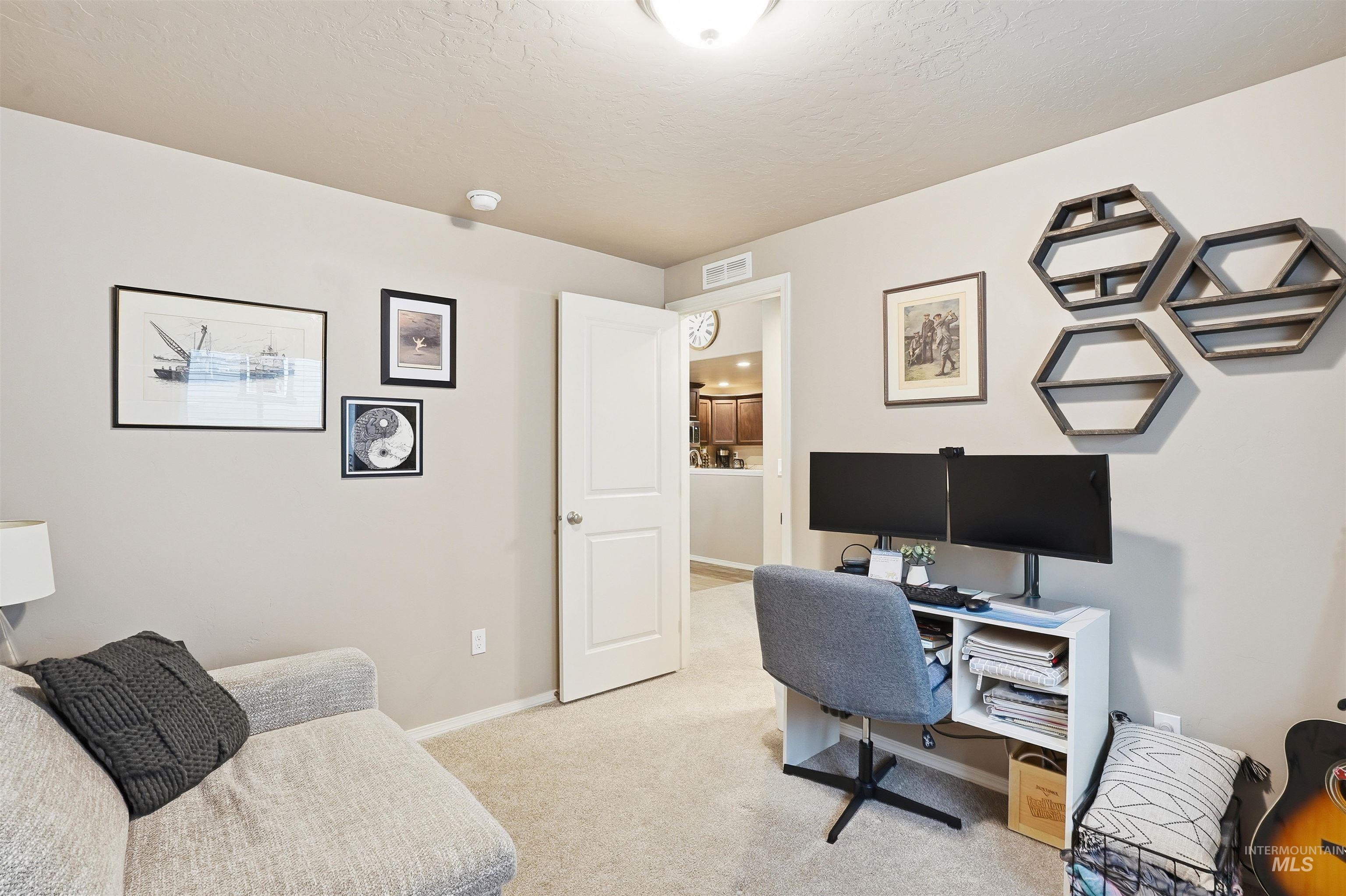 3337 NW 13th Ave, Meridian, Idaho 83646, 2 Bedrooms, 2 Bathrooms, Residential For Sale, Price $408,000, 98986389