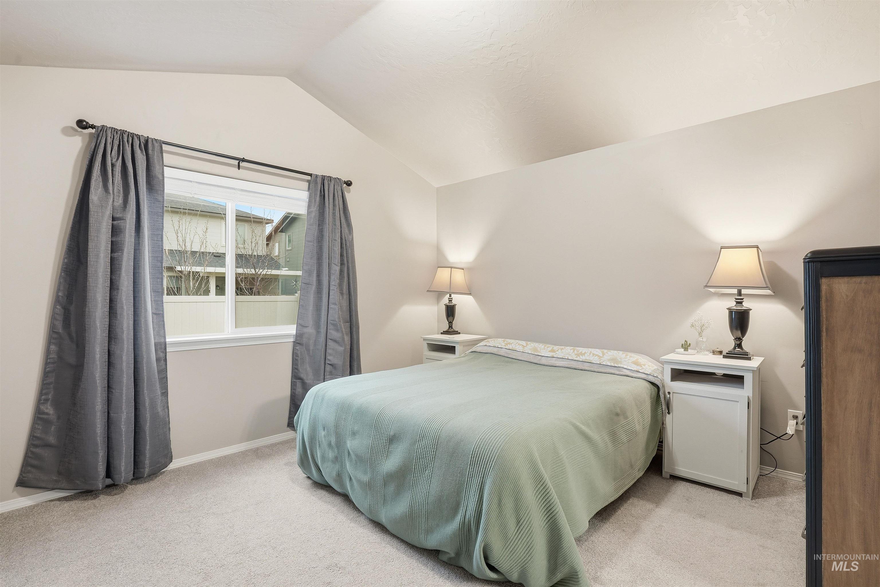 3337 NW 13th Ave, Meridian, Idaho 83646, 2 Bedrooms, 2 Bathrooms, Residential For Sale, Price $408,000, 98986389