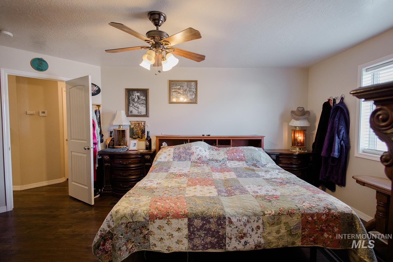 1089 NW Amanda Rae, Mountain Home, Idaho 83647, 3 Bedrooms, 2 Bathrooms, Residential For Sale, Price $385,000, 98986390