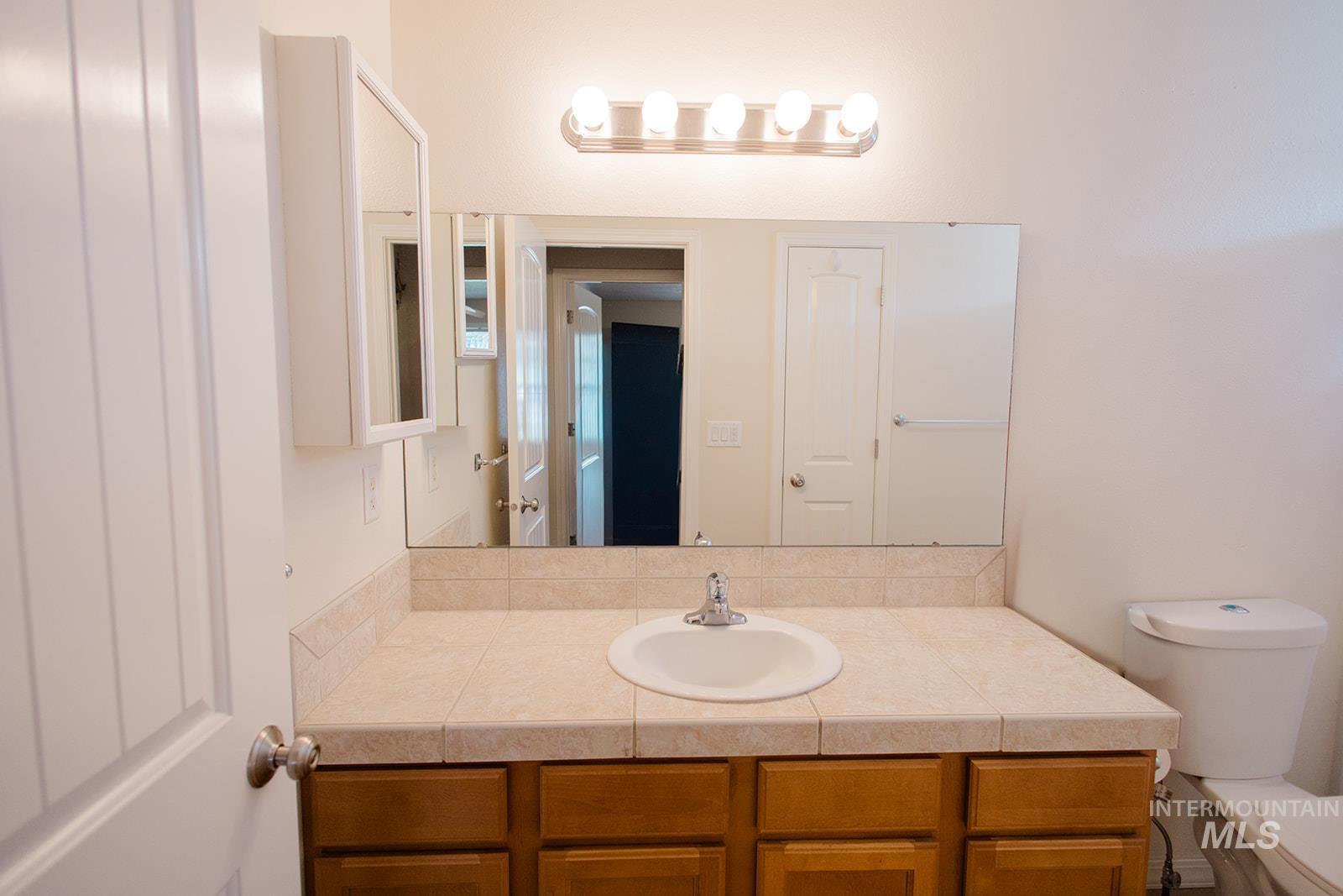 1089 NW Amanda Rae, Mountain Home, Idaho 83647, 3 Bedrooms, 2 Bathrooms, Residential For Sale, Price $385,000, 98986390