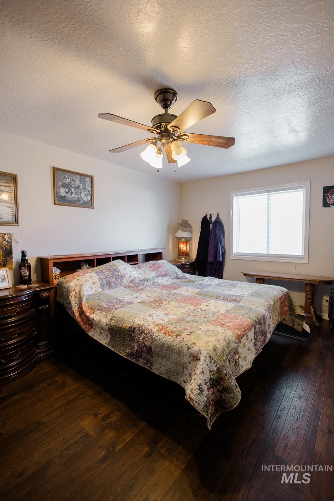 1089 NW Amanda Rae, Mountain Home, Idaho 83647, 3 Bedrooms, 2 Bathrooms, Residential For Sale, Price $385,000, 98986390