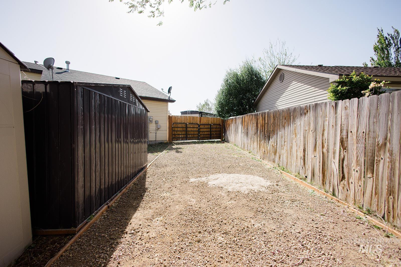 1089 NW Amanda Rae, Mountain Home, Idaho 83647, 3 Bedrooms, 2 Bathrooms, Residential For Sale, Price $385,000, 98986390