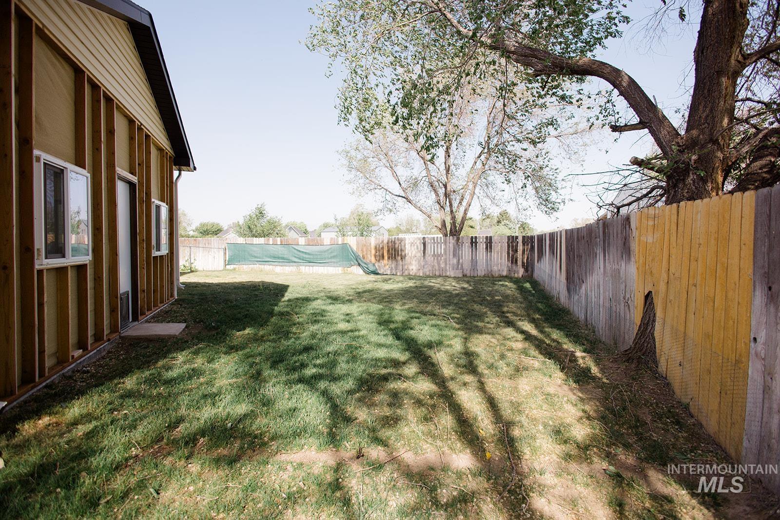 1089 NW Amanda Rae, Mountain Home, Idaho 83647, 3 Bedrooms, 2 Bathrooms, Residential For Sale, Price $385,000, 98986390