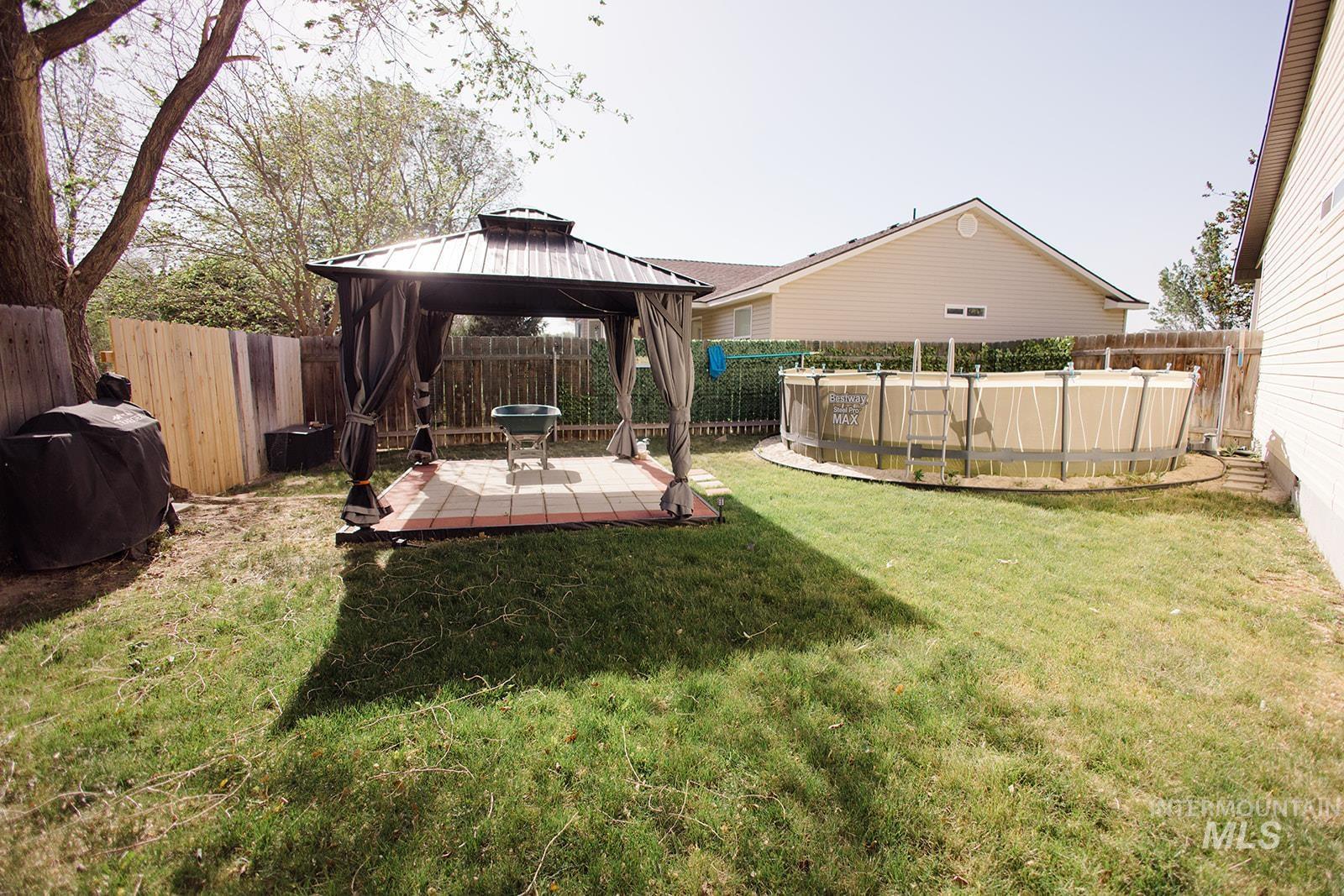 1089 NW Amanda Rae, Mountain Home, Idaho 83647, 3 Bedrooms, 2 Bathrooms, Residential For Sale, Price $385,000, 98986390