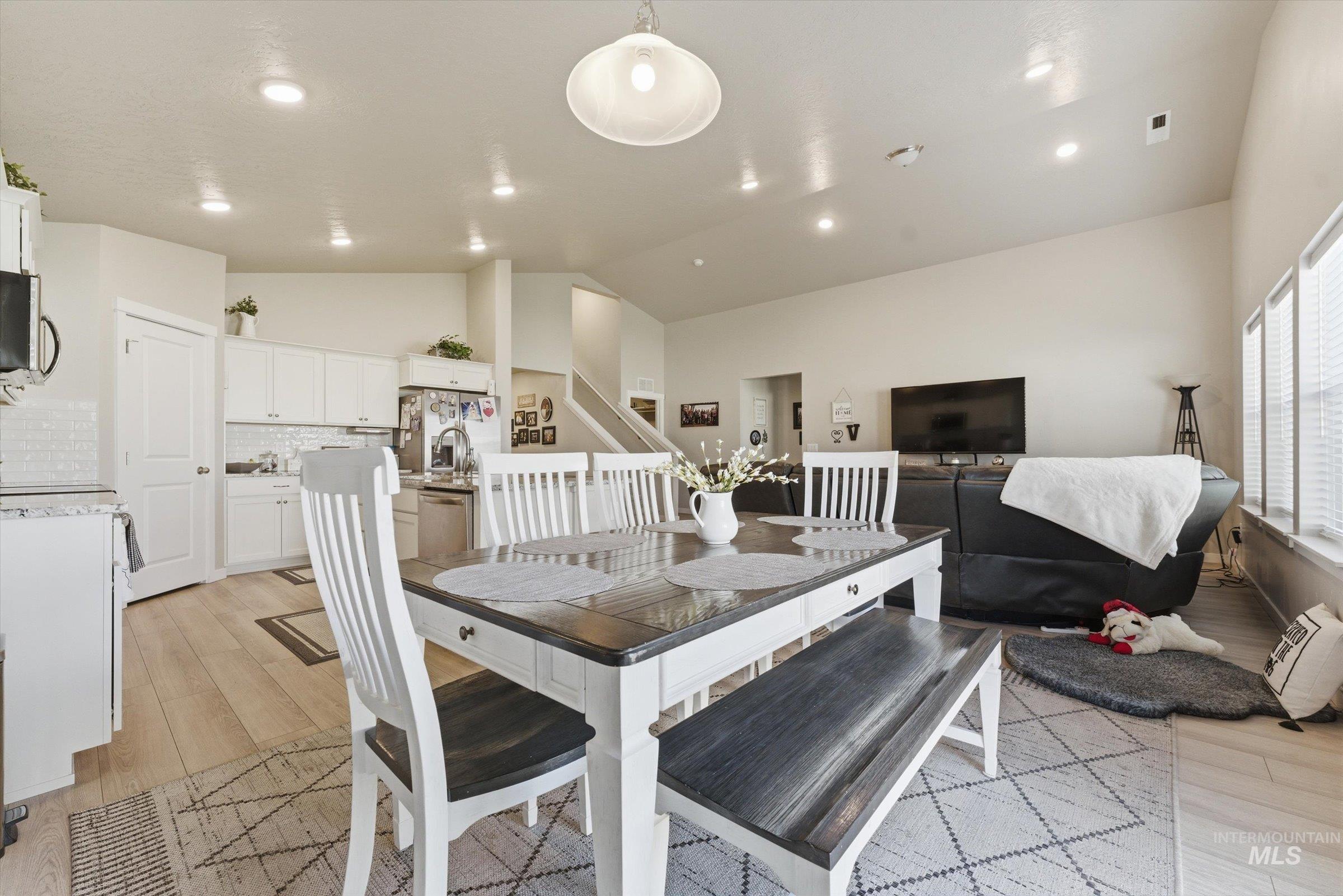 3789 S Walnut Ridge Way, Nampa, Idaho 83686, 4 Bedrooms, 2 Bathrooms, Residential For Sale, Price $509,000, 98986393