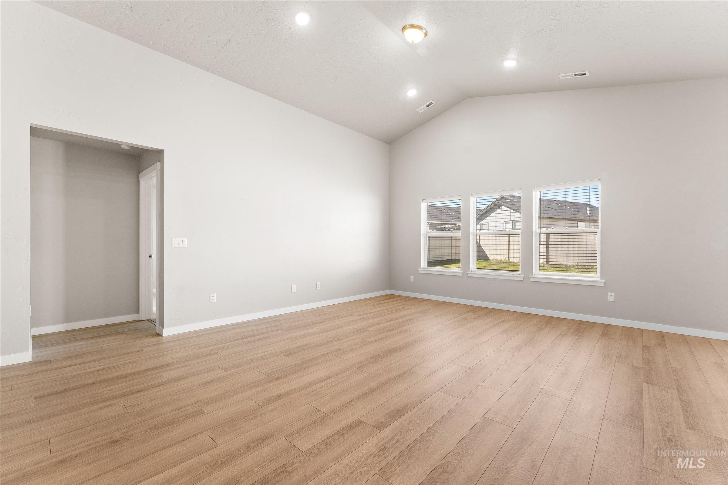3789 S Walnut Ridge Way, Nampa, Idaho 83686, 4 Bedrooms, 2 Bathrooms, Residential For Sale, Price $489,000, 98986393
