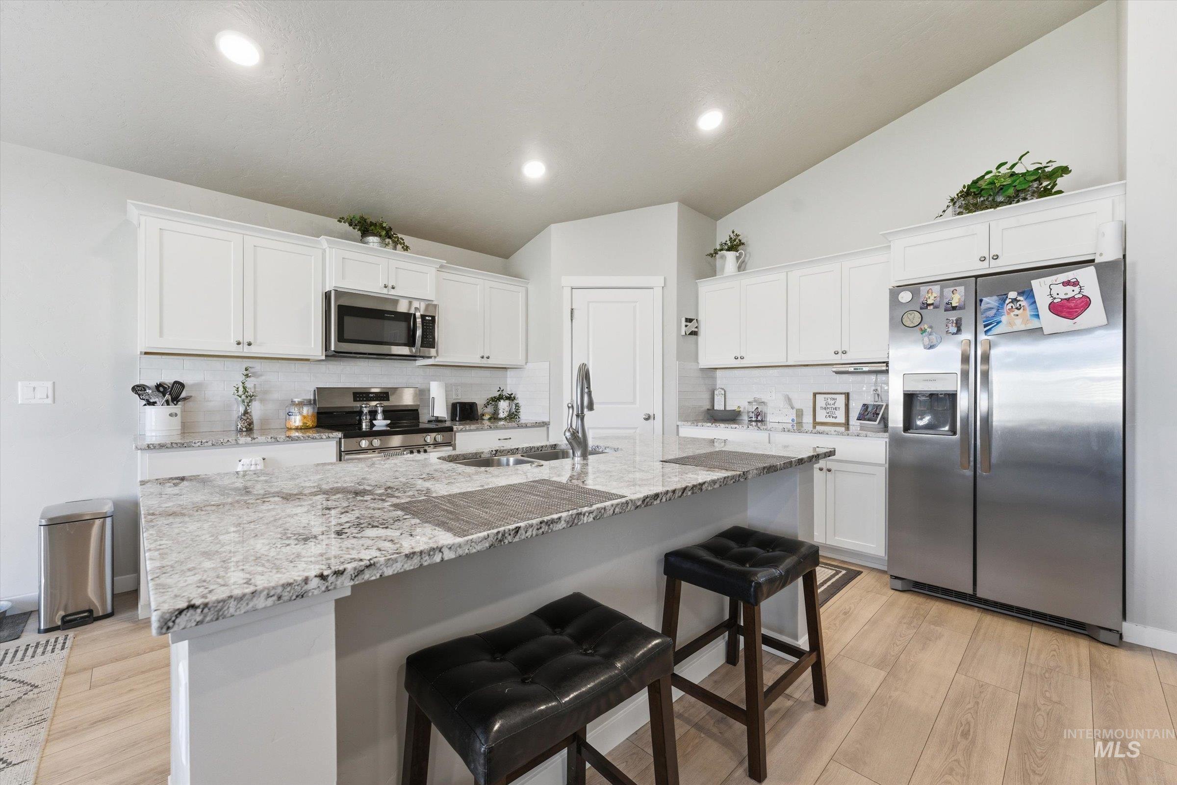 3789 S Walnut Ridge Way, Nampa, Idaho 83686, 4 Bedrooms, 2 Bathrooms, Residential For Sale, Price $509,000, 98986393