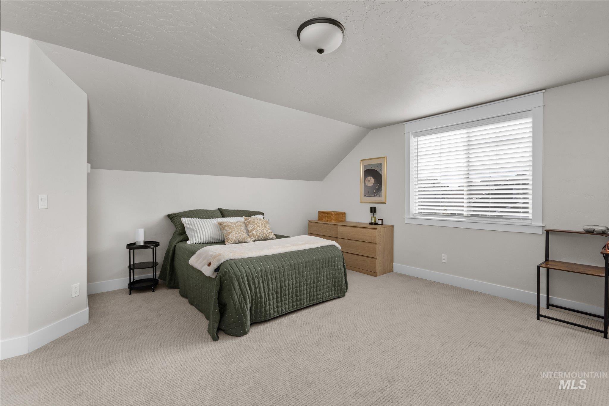 12656 S Farrara Way, Nampa, Idaho 83686, 4 Bedrooms, 3 Bathrooms, Residential For Sale, Price $525,000, 98986394