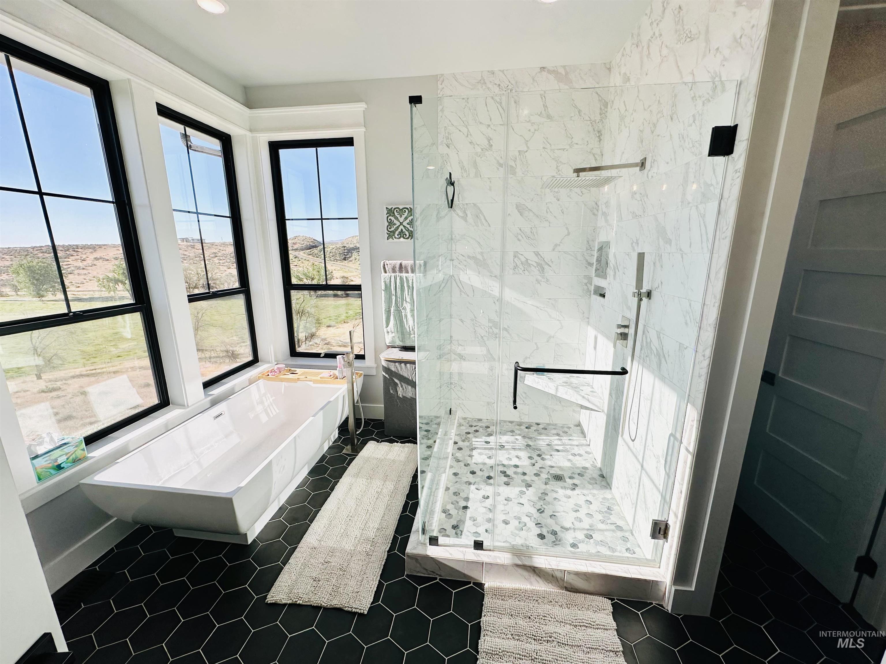876 Coyote Gulch Rd, Adrian, Oregon 97901, 4 Bedrooms, 5 Bathrooms, Residential For Sale, Price $939,750, 98986395