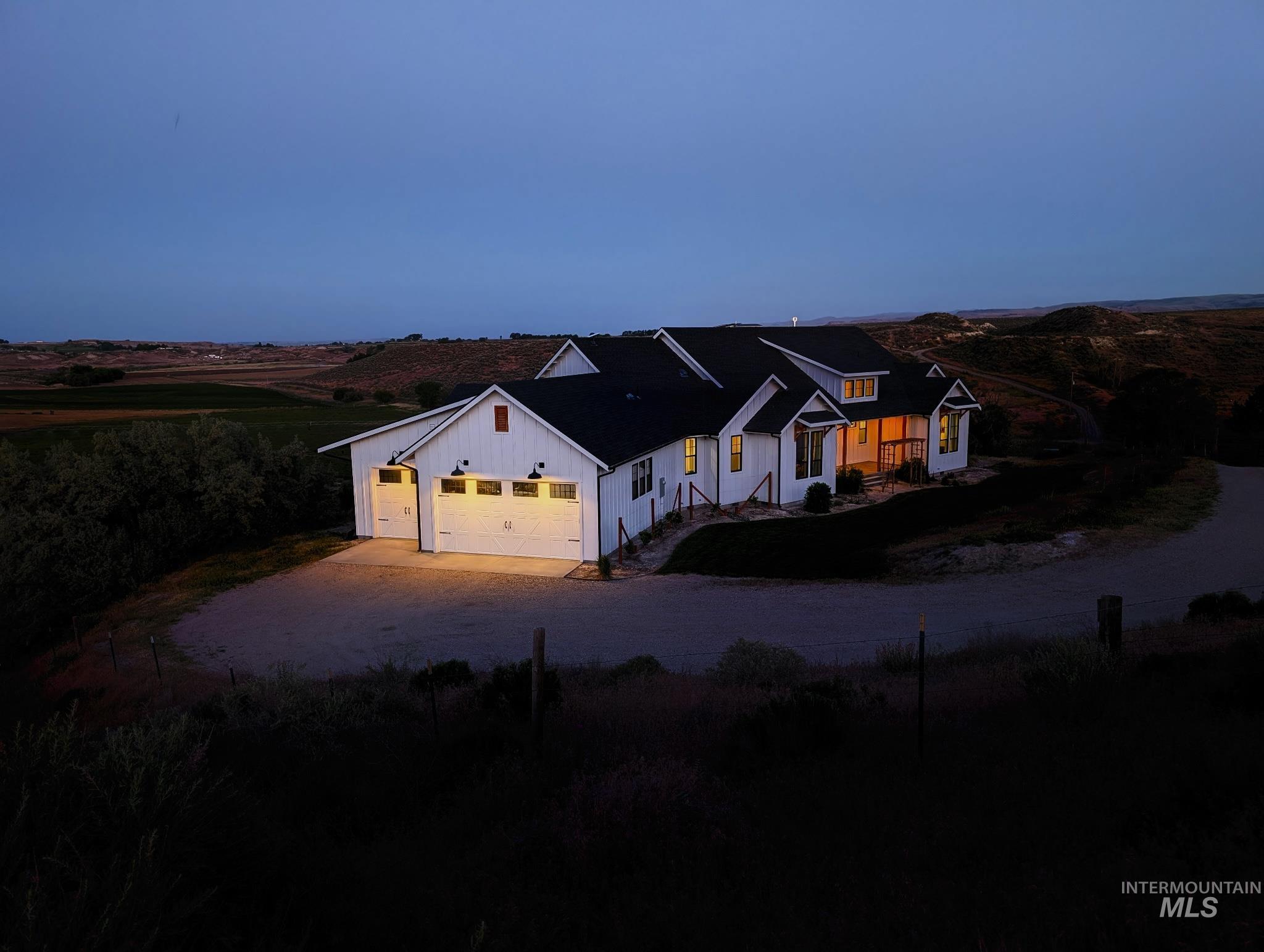 876 Coyote Gulch Rd, Adrian, Oregon 97901, 4 Bedrooms, 5 Bathrooms, Residential For Sale, Price $939,750, 98986395
