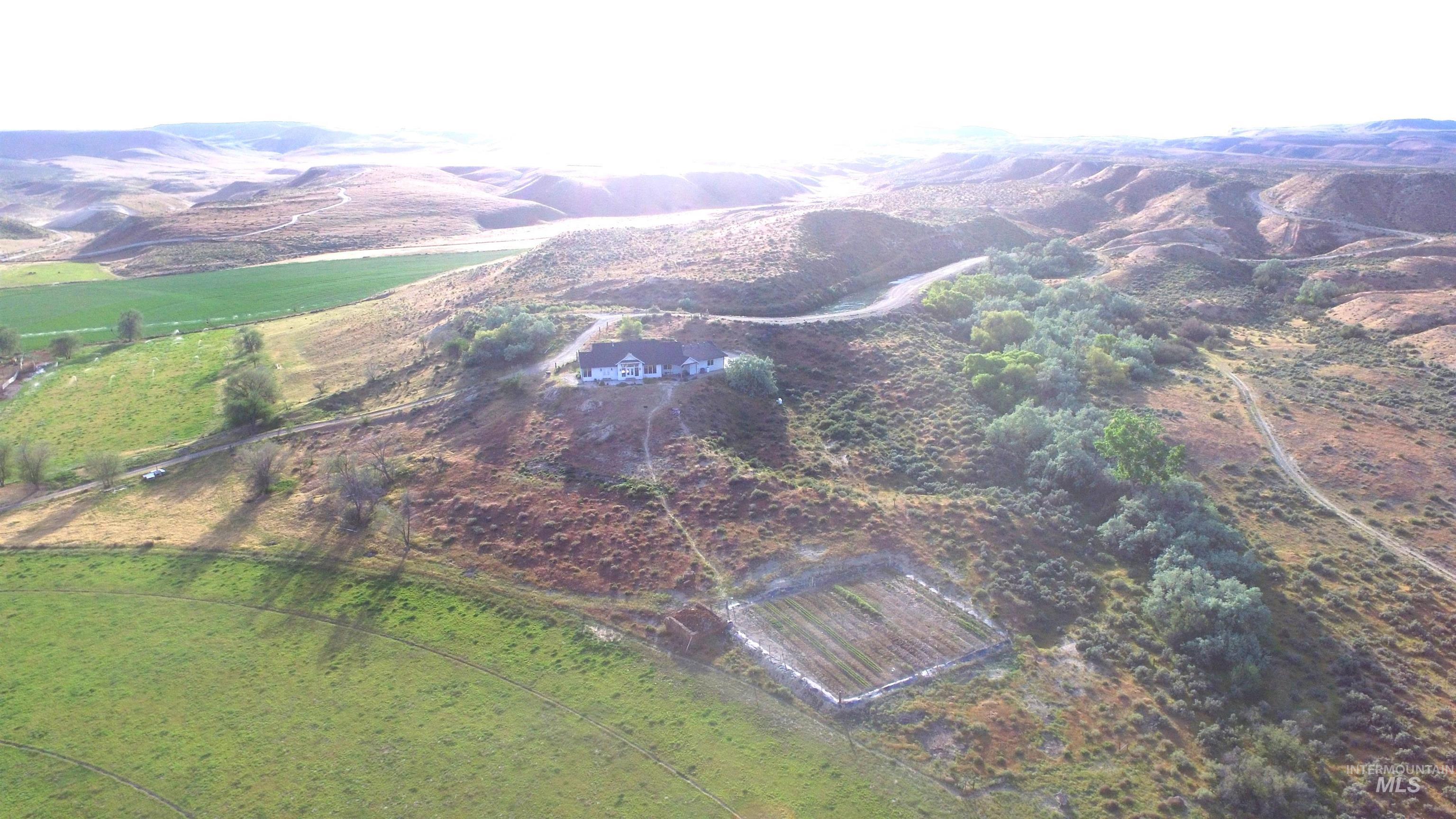 876 Coyote Gulch Rd, Adrian, Oregon 97901, 4 Bedrooms, 5 Bathrooms, Residential For Sale, Price $939,750, 98986395