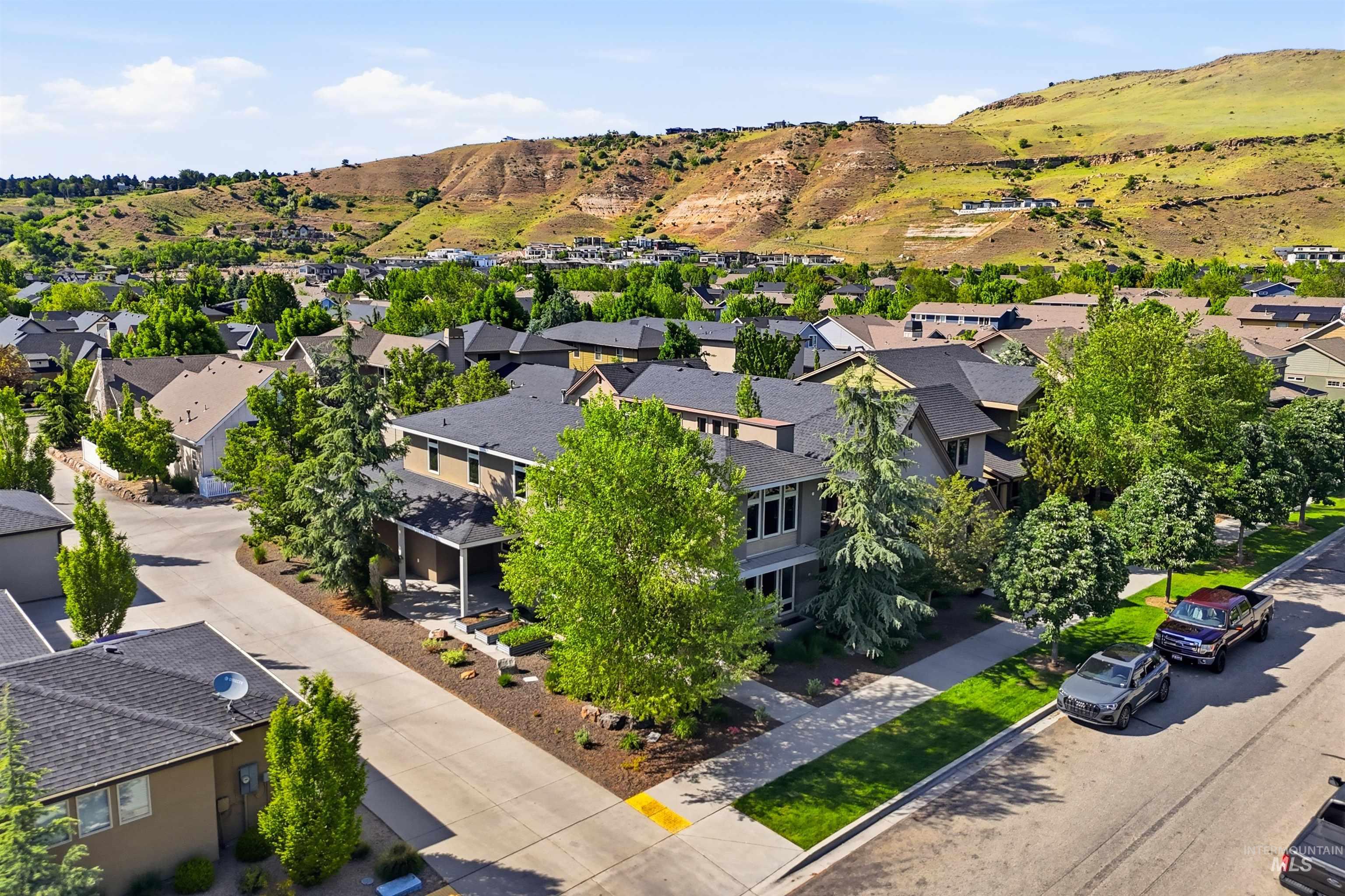 2875 Palmatier Way, Boise, Idaho 83716, 4 Bedrooms, 2.5 Bathrooms, Residential For Sale, Price $775,000, 98986399
