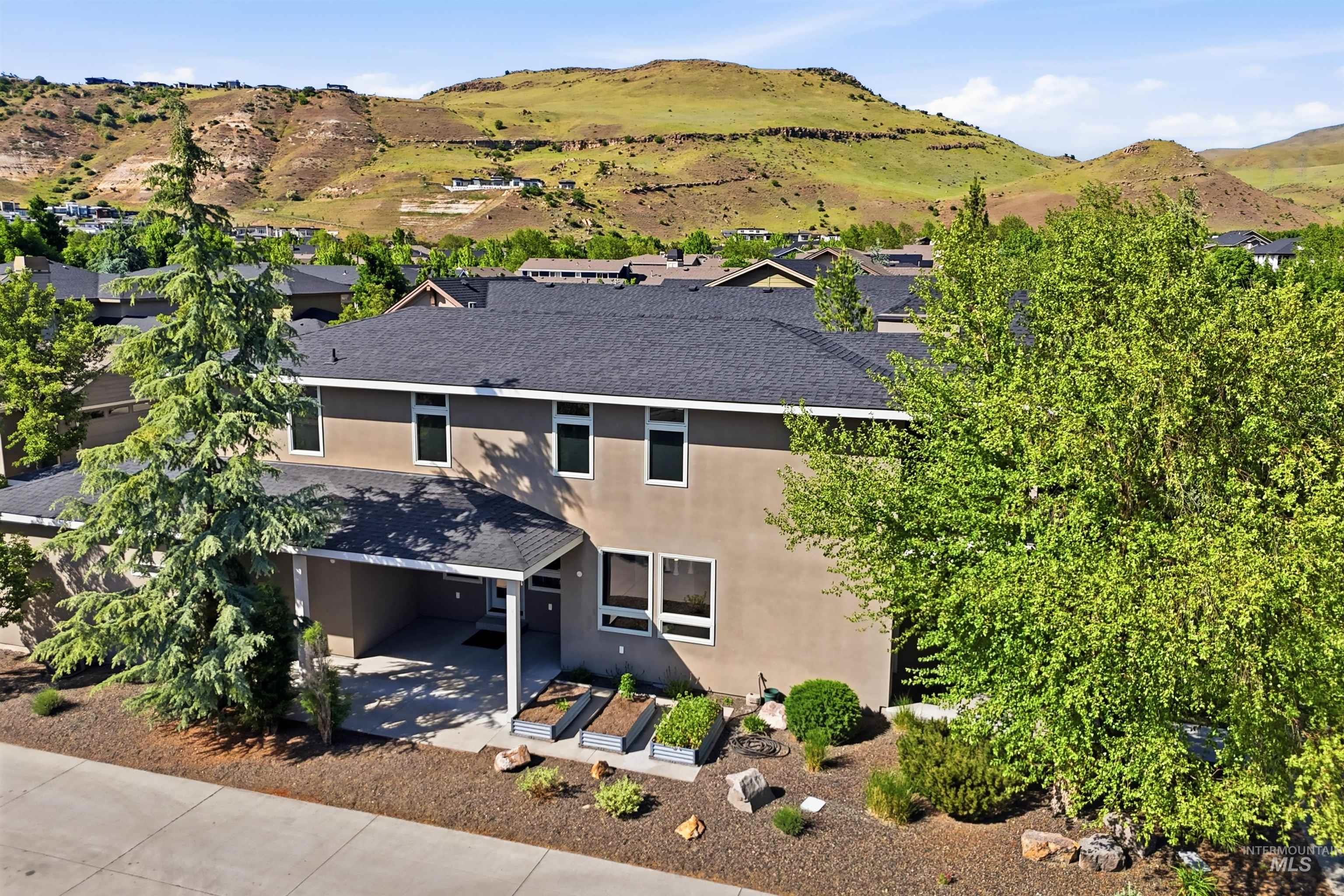 2875 Palmatier Way, Boise, Idaho 83716, 4 Bedrooms, 2.5 Bathrooms, Residential For Sale, Price $775,000, 98986399