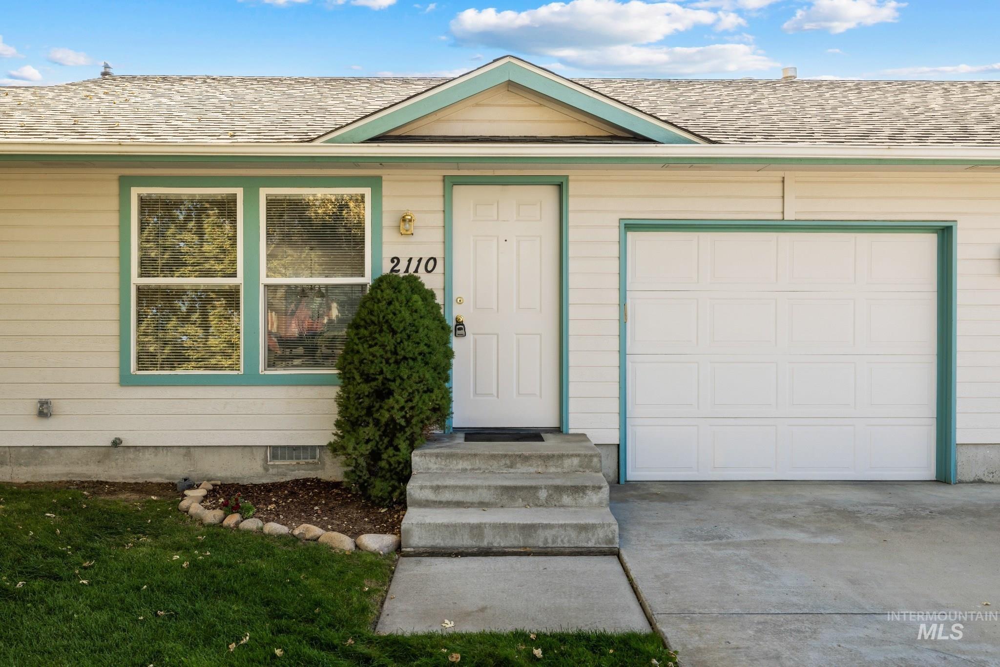 2110/2112 S Juniper St, Nampa, Idaho 83686, 2 Bedrooms, 1.5 Bathrooms, Residential Income For Sale, Price $484,980, 98986400