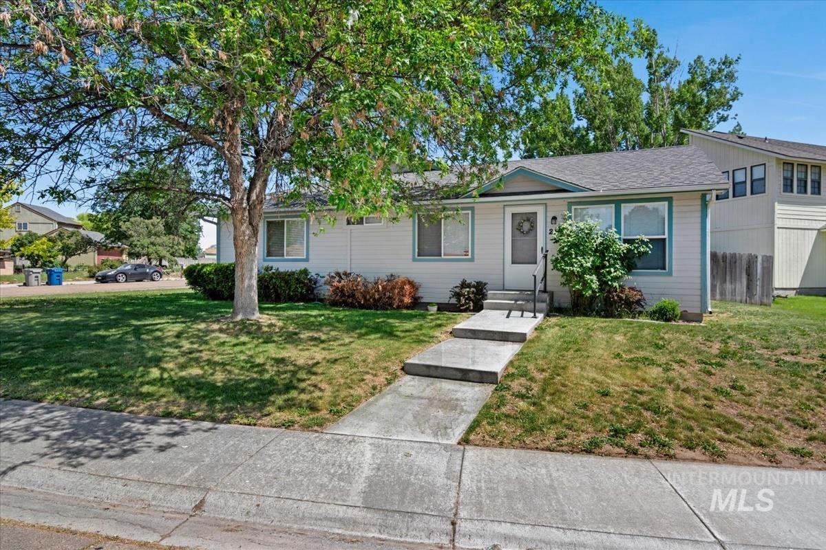 2110/2112 S Juniper St, Nampa, Idaho 83686, 2 Bedrooms, 1.5 Bathrooms, Residential Income For Sale, Price $484,990, 98986400