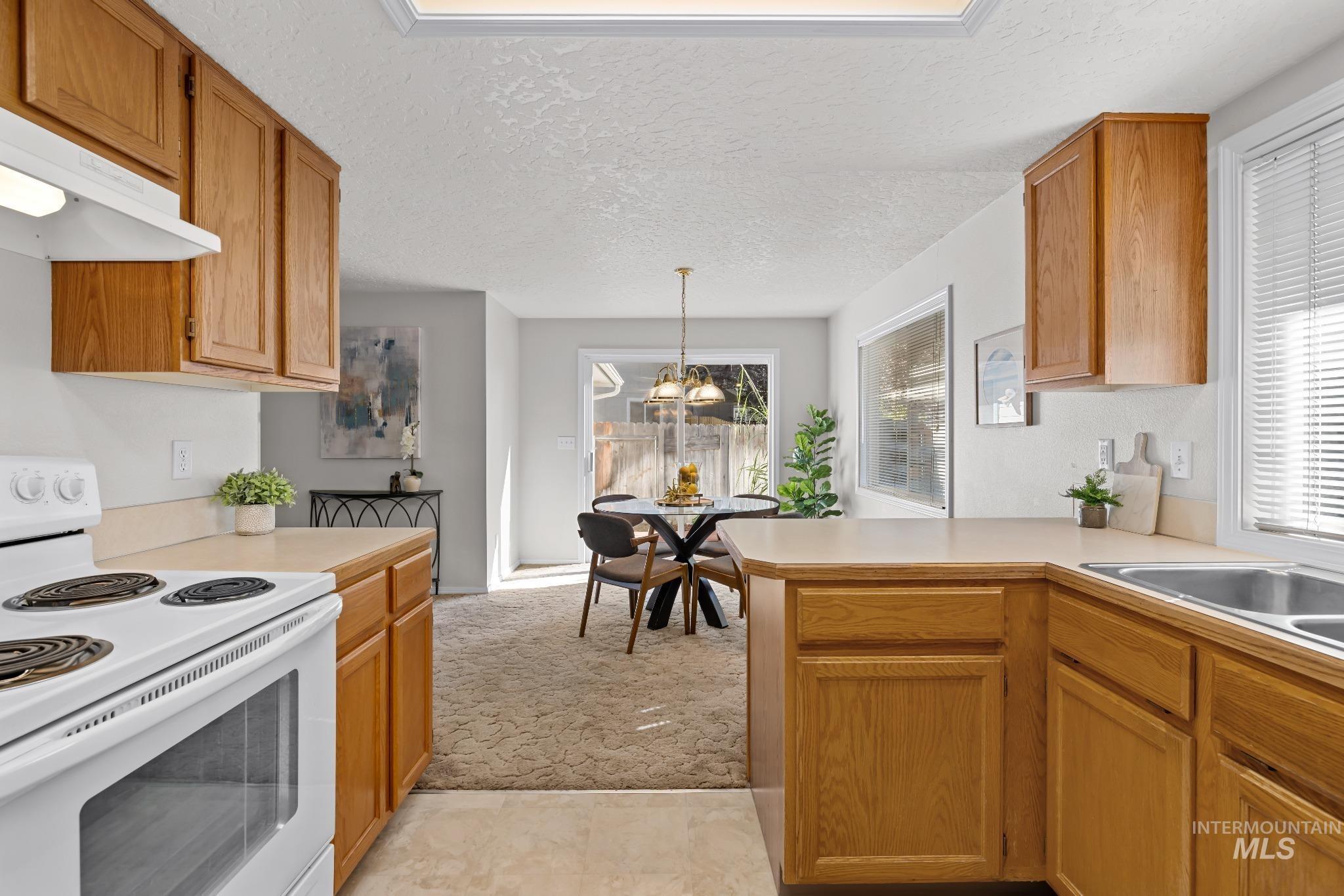 2110/2112 S Juniper St, Nampa, Idaho 83686, 2 Bedrooms, 1.5 Bathrooms, Residential Income For Sale, Price $484,980, 98986400