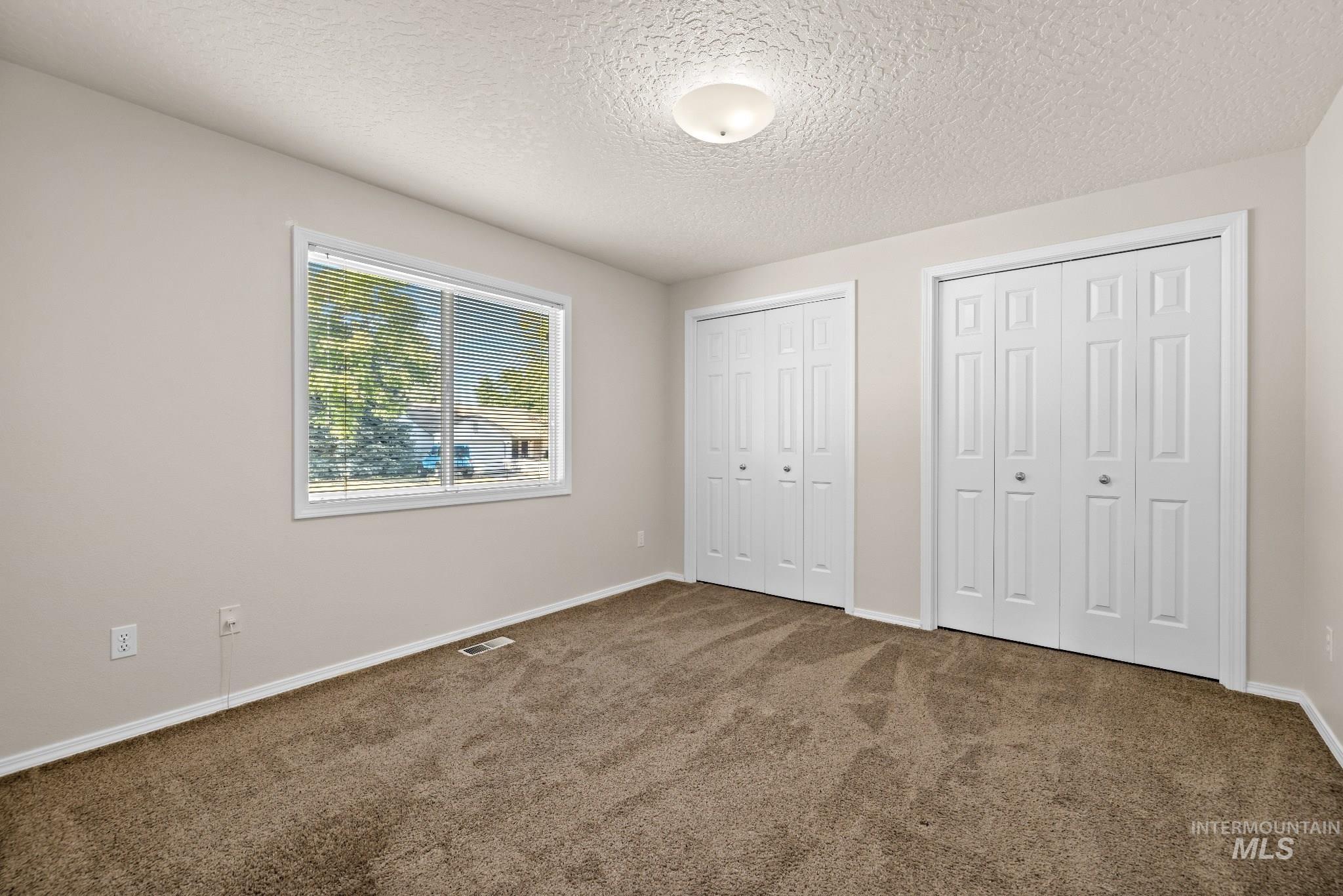 2110/2112 S Juniper St, Nampa, Idaho 83686, 2 Bedrooms, 1.5 Bathrooms, Residential Income For Sale, Price $484,980, 98986400