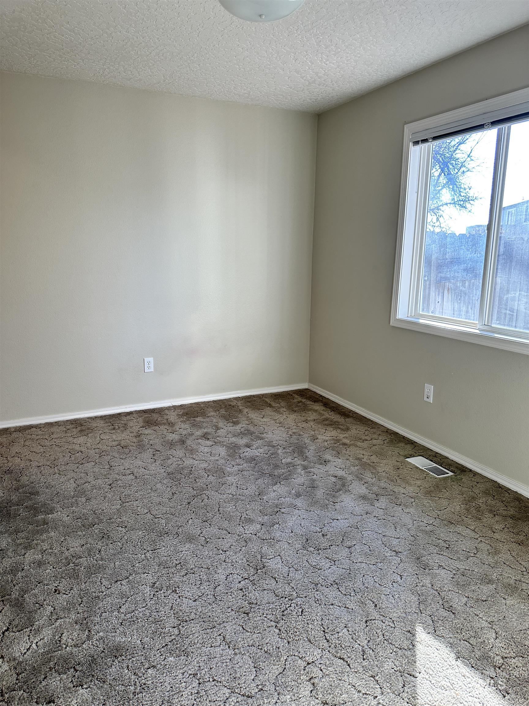 2110/2112 S Juniper St, Nampa, Idaho 83686, 2 Bedrooms, 1.5 Bathrooms, Residential Income For Sale, Price $484,990, 98986400