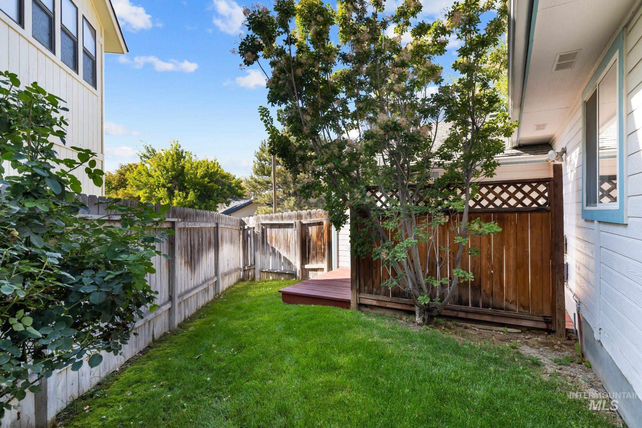 2110/2112 S Juniper St, Nampa, Idaho 83686, 2 Bedrooms, 1.5 Bathrooms, Residential Income For Sale, Price $484,980, 98986400