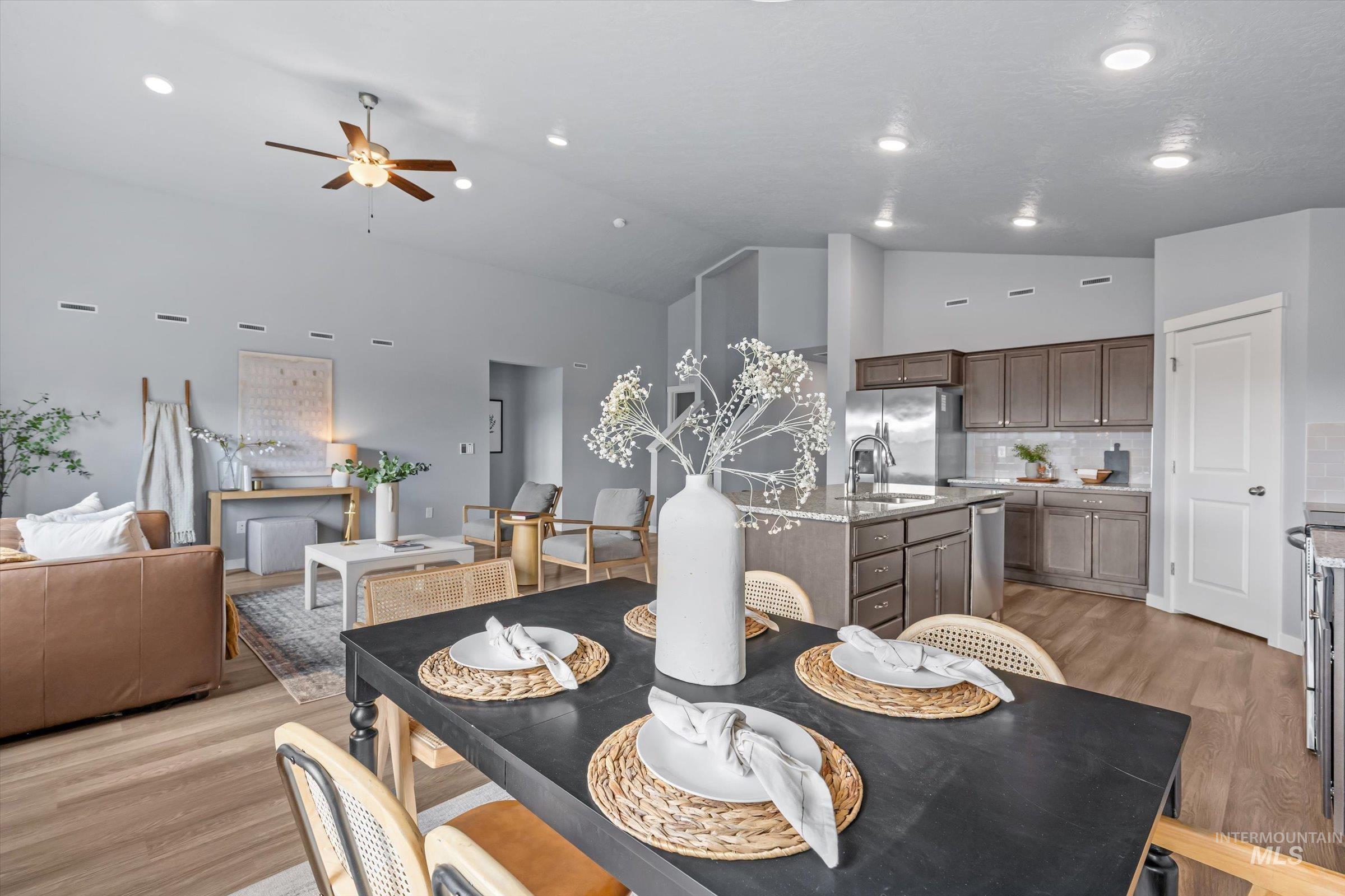 19263 Crazy Bear Way, Caldwell, Idaho 83605, 4 Bedrooms, 2 Bathrooms, Residential For Sale, Price $495,000,MLS 98986401