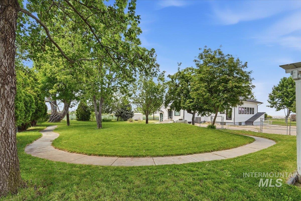 18611 Upper Pleasant Ridge Rd, Caldwell, Idaho 83607, 7 Bedrooms, 4 Bathrooms, Residential For Sale, Price $499,000,MLS 98986402